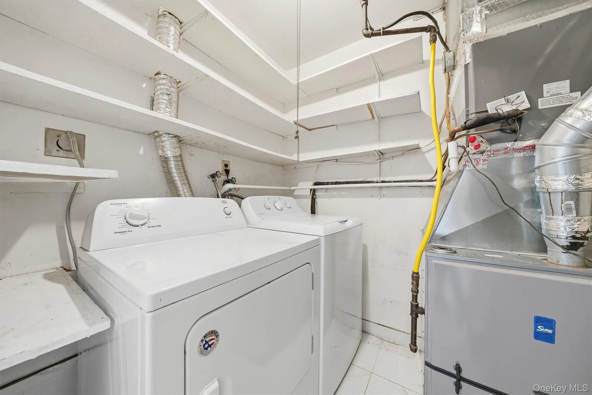 40 Silo Lane, Wallkill, NY, 3 Bedrooms Bedrooms, 6 Rooms Rooms,2 BathroomsBathrooms,Residential,For Rent,Silo,0,1051393 40 Silo Lane, Wallkill, NY, 3 Bedrooms Bedrooms, 6 Rooms Rooms,2 BathroomsBathrooms,Residential,For Rent,Silo,0,1051393