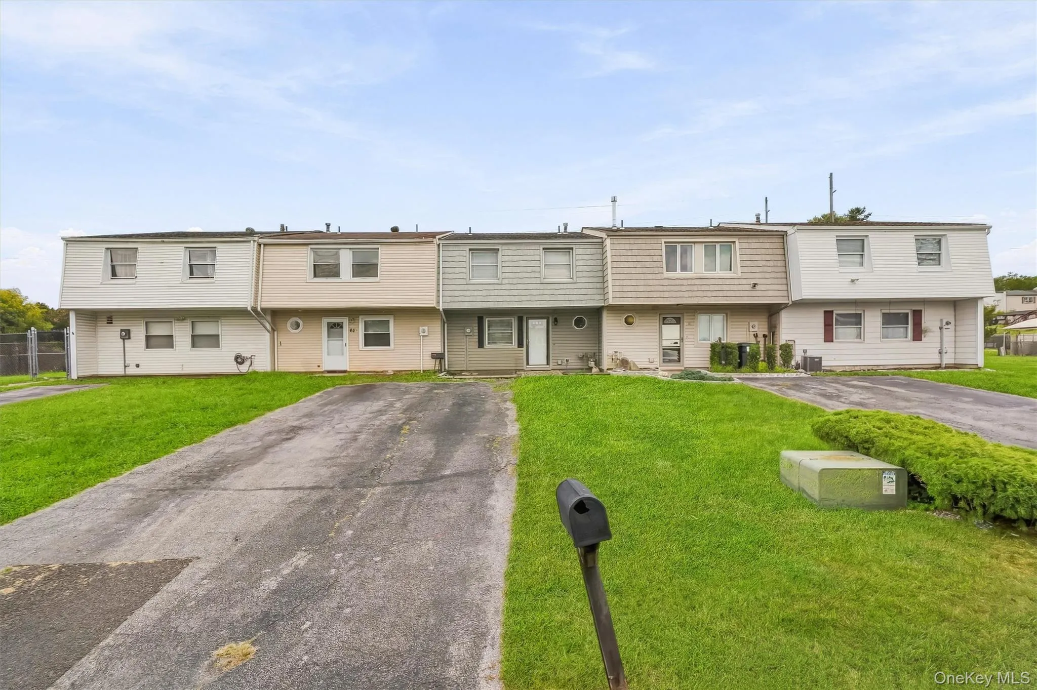 40 Silo Lane, Wallkill, NY, 3 Bedrooms Bedrooms, 6 Rooms Rooms,2 BathroomsBathrooms,Residential,For Rent,Silo,0,1051393 40 Silo Lane, Wallkill, NY, 3 Bedrooms Bedrooms, 6 Rooms Rooms,2 BathroomsBathrooms,Residential,For Rent,Silo,0,1051393
