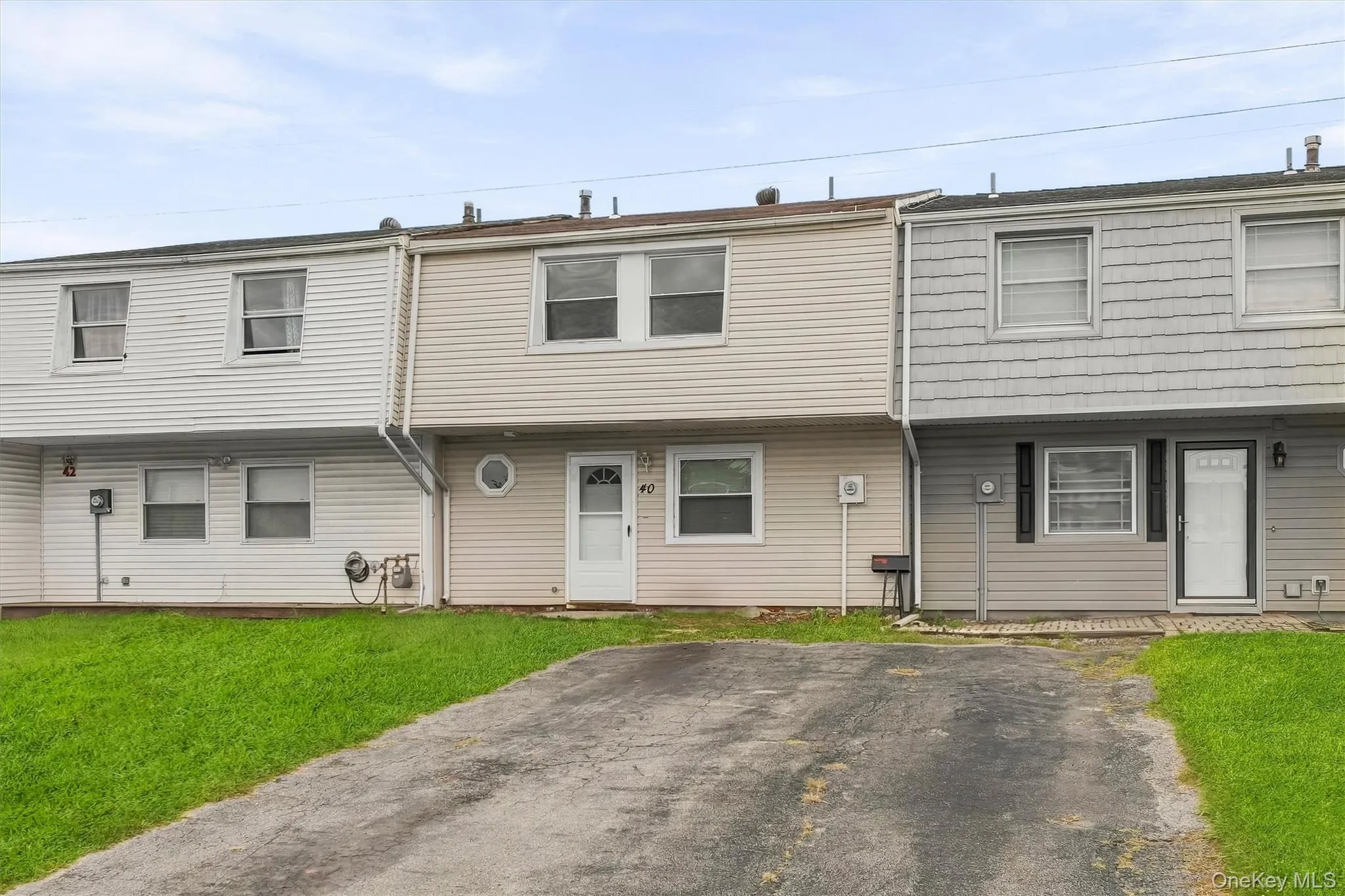 40 Silo Lane, Wallkill, NY, 3 Bedrooms Bedrooms, 6 Rooms Rooms,2 BathroomsBathrooms,Residential,For Rent,Silo,0,1051393 40 Silo Lane, Wallkill, NY, 3 Bedrooms Bedrooms, 6 Rooms Rooms,2 BathroomsBathrooms,Residential,For Rent,Silo,0,1051393