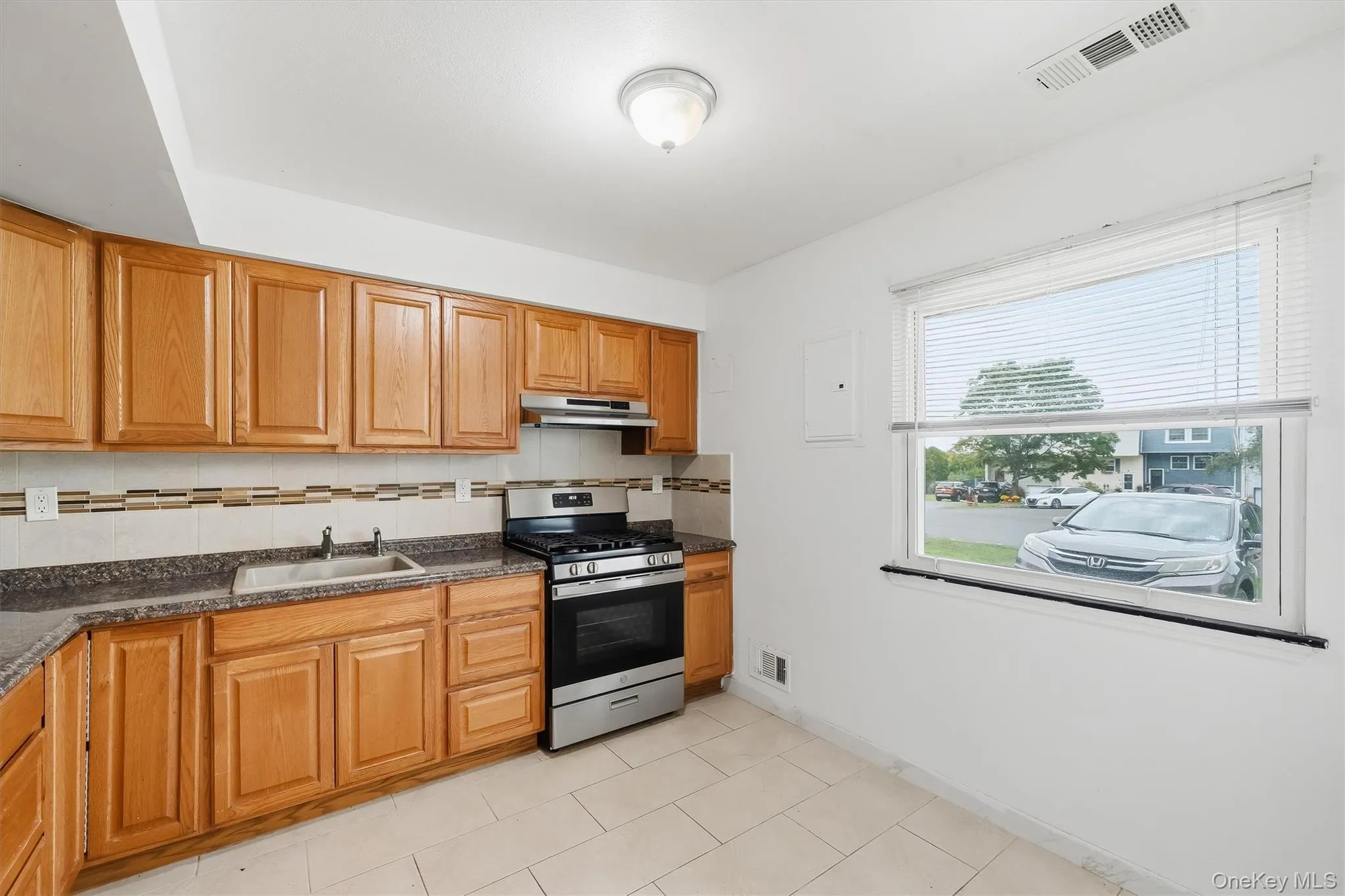 40 Silo Lane, Wallkill, NY, 3 Bedrooms Bedrooms, 6 Rooms Rooms,2 BathroomsBathrooms,Residential,For Rent,Silo,0,1051393 40 Silo Lane, Wallkill, NY, 3 Bedrooms Bedrooms, 6 Rooms Rooms,2 BathroomsBathrooms,Residential,For Rent,Silo,0,1051393