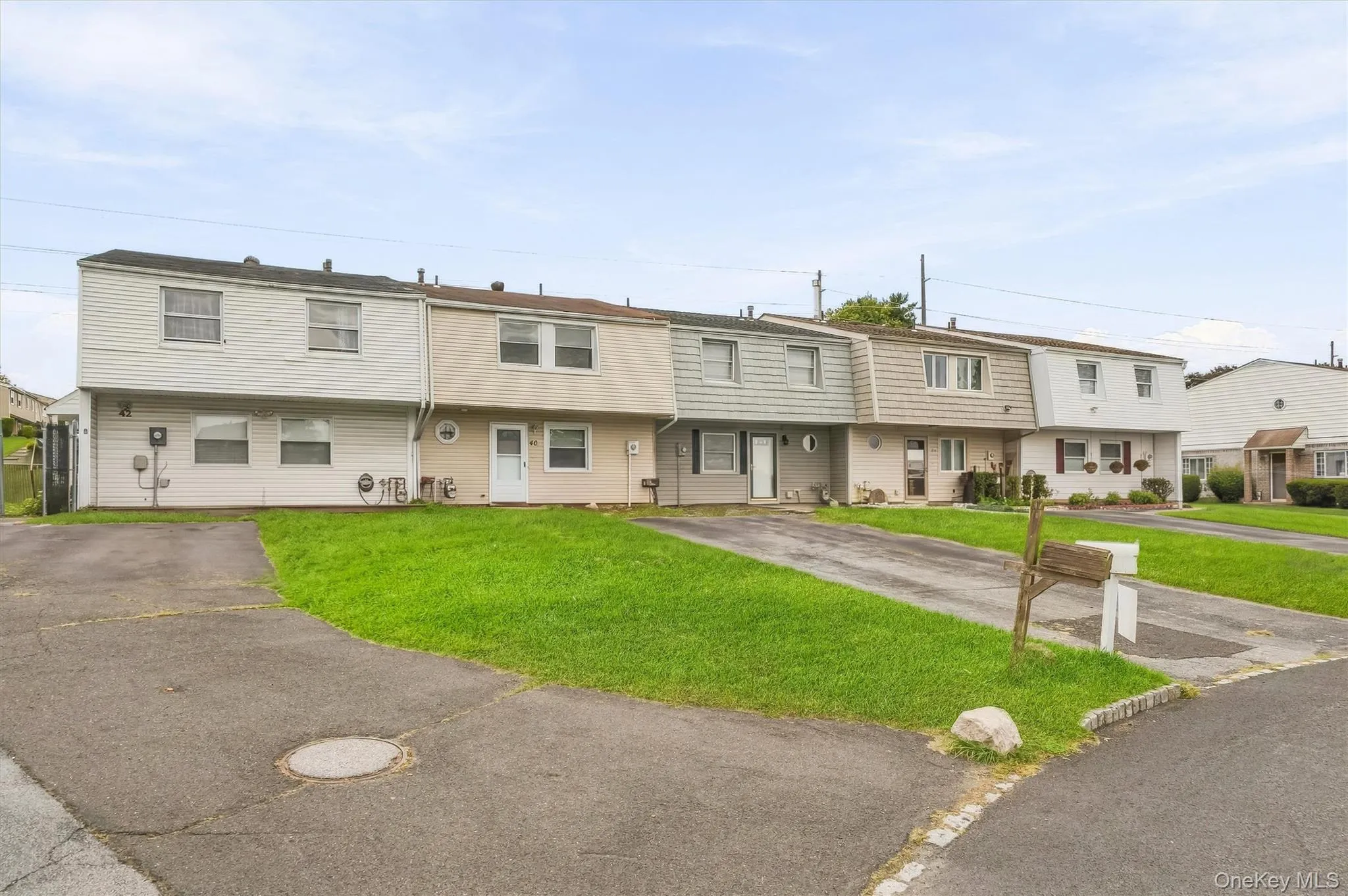 40 Silo Lane, Wallkill, NY, 3 Bedrooms Bedrooms, 6 Rooms Rooms,2 BathroomsBathrooms,Residential,For Rent,Silo,0,1051393 40 Silo Lane, Wallkill, NY, 3 Bedrooms Bedrooms, 6 Rooms Rooms,2 BathroomsBathrooms,Residential,For Rent,Silo,0,1051393