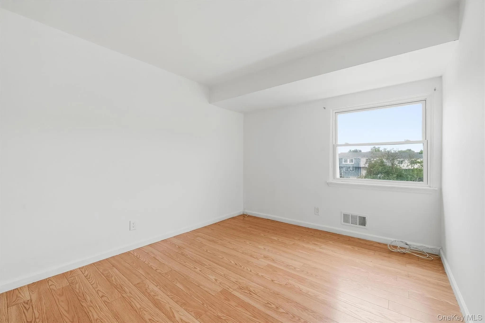 40 Silo Lane, Wallkill, NY, 3 Bedrooms Bedrooms, 6 Rooms Rooms,2 BathroomsBathrooms,Residential,For Rent,Silo,0,1051393 40 Silo Lane, Wallkill, NY, 3 Bedrooms Bedrooms, 6 Rooms Rooms,2 BathroomsBathrooms,Residential,For Rent,Silo,0,1051393