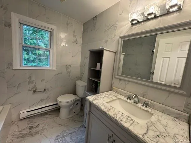 129 Salem Road, Fishkill, NY, 4 Bedrooms Bedrooms, 8 Rooms Rooms,2 BathroomsBathrooms,Residential,For Rent,Salem,0,1051394 129 Salem Road, Fishkill, NY, 4 Bedrooms Bedrooms, 8 Rooms Rooms,2 BathroomsBathrooms,Residential,For Rent,Salem,0,1051394