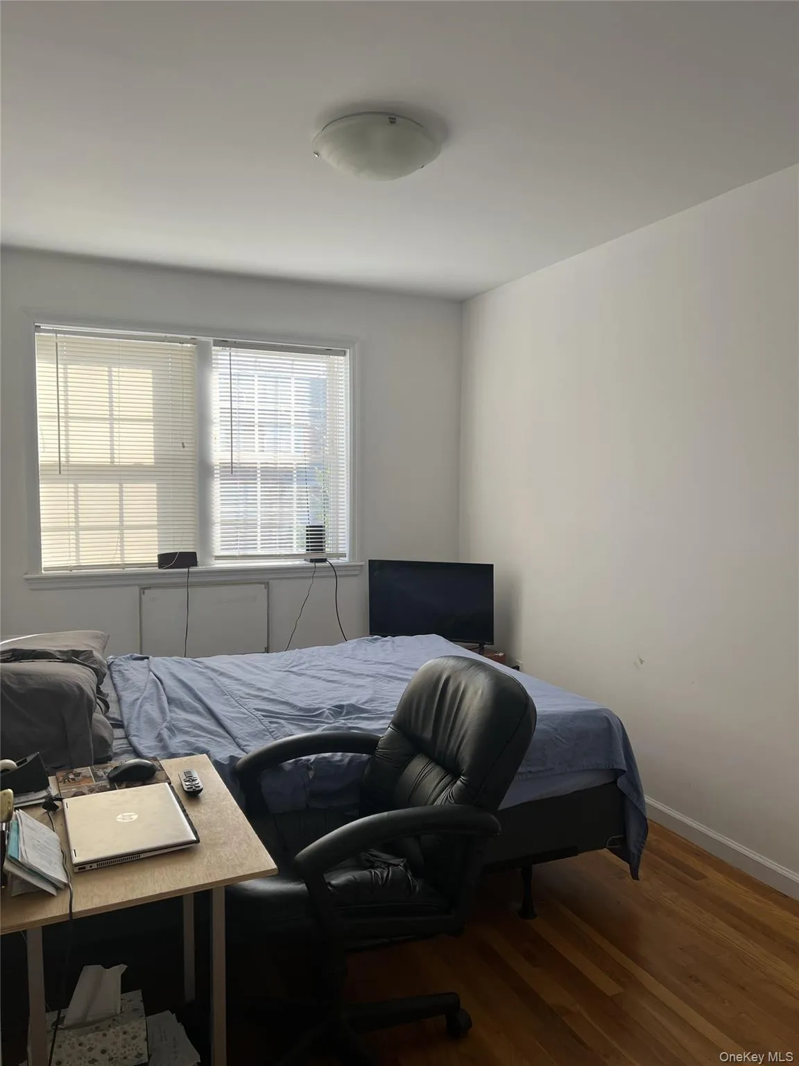 4324 215 Street, New York, NY, 1 Bedroom Bedrooms, 3 Rooms Rooms,1 BathroomBathrooms,Residential Lease,For Rent,215,0,1051396 4324 215 Street, New York, NY, 1 Bedroom Bedrooms, 3 Rooms Rooms,1 BathroomBathrooms,Residential Lease,For Rent,215,0,1051396