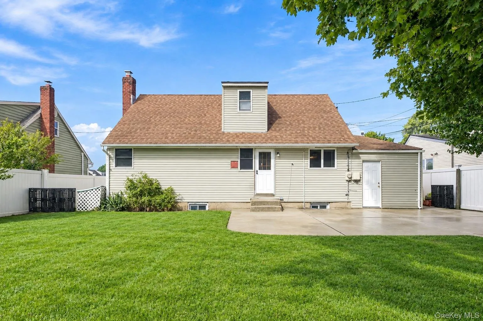 15 Scholl Drive, Oyster Bay, NY, 4 Bedrooms Bedrooms, 7 Rooms Rooms,2 BathroomsBathrooms,Residential,For Rent,Scholl,0,1051397 15 Scholl Drive, Oyster Bay, NY, 4 Bedrooms Bedrooms, 7 Rooms Rooms,2 BathroomsBathrooms,Residential,For Rent,Scholl,0,1051397