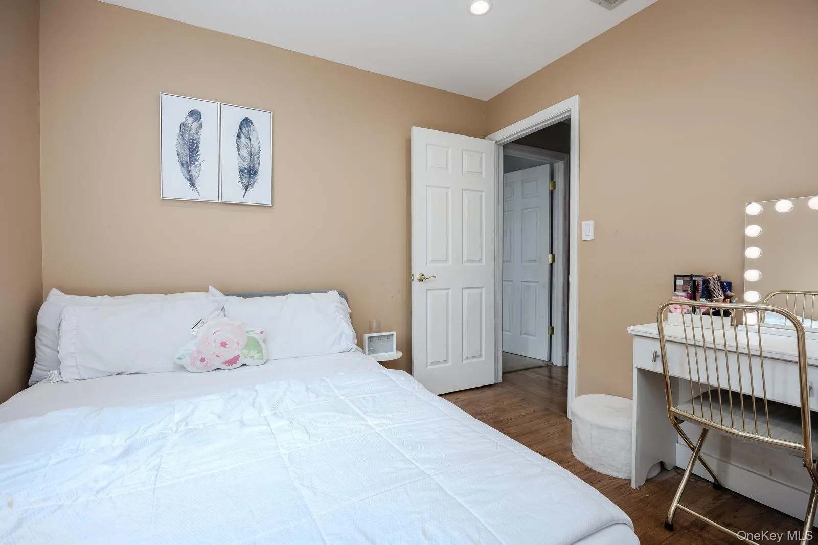 53 Upper Sheep Pasture Road, Brookhaven, NY, 4 Bedrooms Bedrooms, 7 Rooms Rooms,2 BathroomsBathrooms,Residential,For Rent,Upper Sheep Pasture,0,1051404 53 Upper Sheep Pasture Road, Brookhaven, NY, 4 Bedrooms Bedrooms, 7 Rooms Rooms,2 BathroomsBathrooms,Residential,For Rent,Upper Sheep Pasture,0,1051404