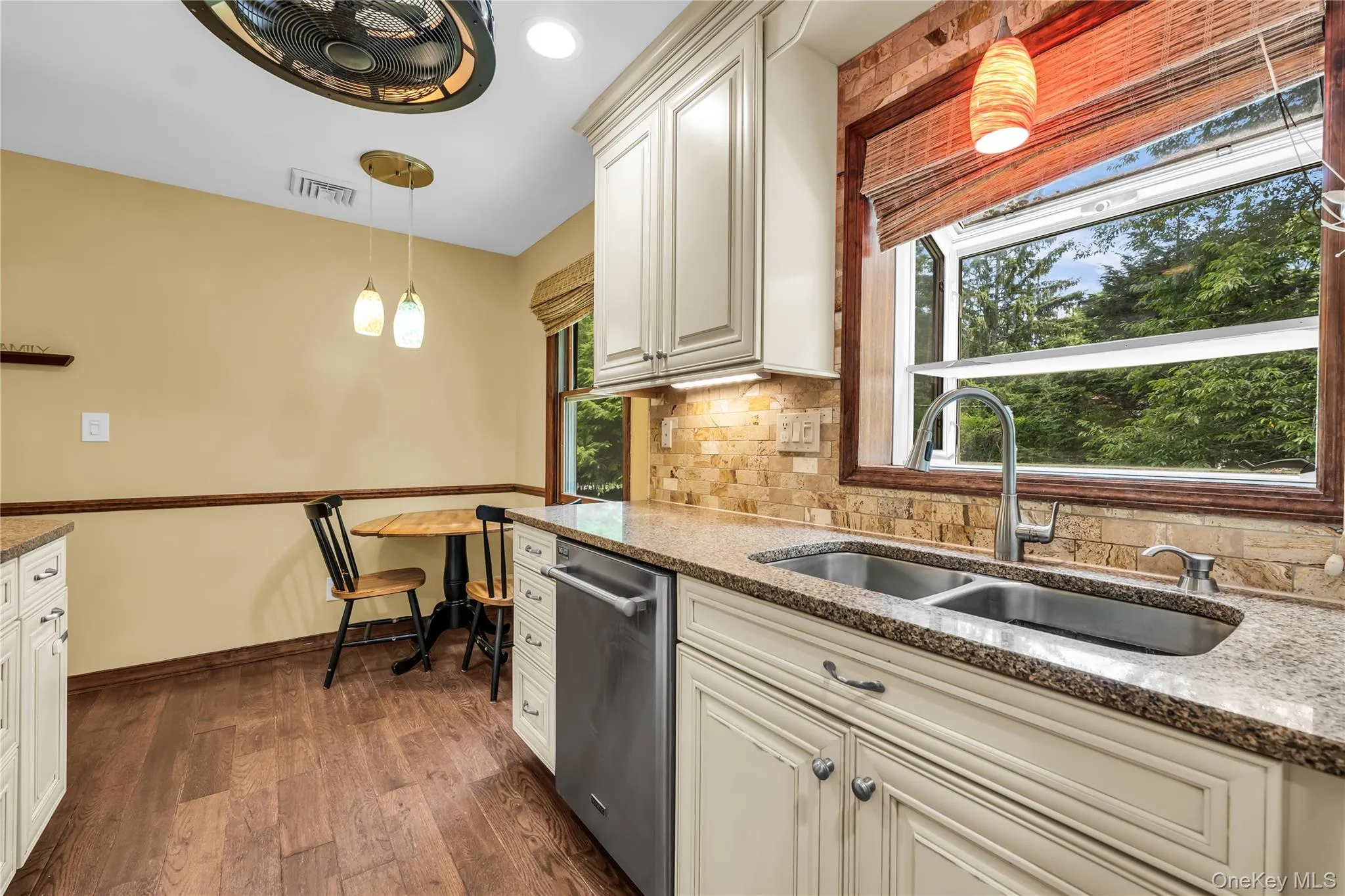 17 Hawkins Lane, Brookhaven, NY, 3 Bedrooms Bedrooms, 8 Rooms Rooms,2 BathroomsBathrooms,Residential,For Rent,Hawkins,0,1051406 17 Hawkins Lane, Brookhaven, NY, 3 Bedrooms Bedrooms, 8 Rooms Rooms,2 BathroomsBathrooms,Residential,For Rent,Hawkins,0,1051406
