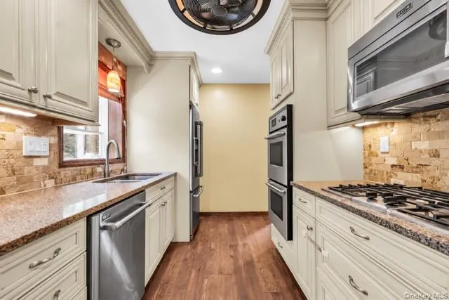 17 Hawkins Lane, Brookhaven, NY, 3 Bedrooms Bedrooms, 8 Rooms Rooms,2 BathroomsBathrooms,Residential,For Rent,Hawkins,0,1051406 17 Hawkins Lane, Brookhaven, NY, 3 Bedrooms Bedrooms, 8 Rooms Rooms,2 BathroomsBathrooms,Residential,For Rent,Hawkins,0,1051406