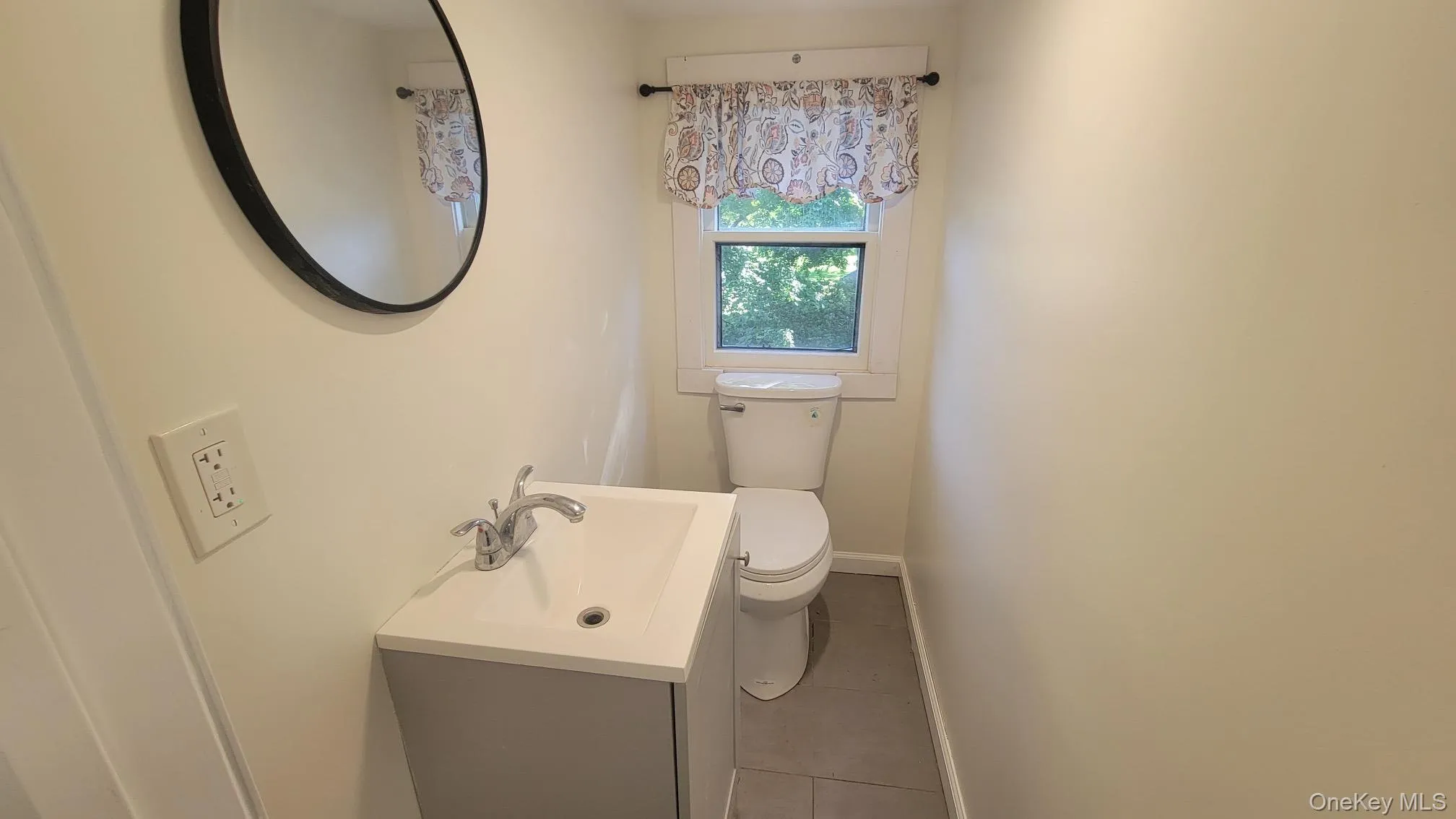 222 Zandhoek Road, Hurley, NY, 3 Bedrooms Bedrooms, 6 Rooms Rooms,1 BathroomBathrooms,Residential,For Rent,Zandhoek,0,1051413 222 Zandhoek Road, Hurley, NY, 3 Bedrooms Bedrooms, 6 Rooms Rooms,1 BathroomBathrooms,Residential,For Rent,Zandhoek,0,1051413
