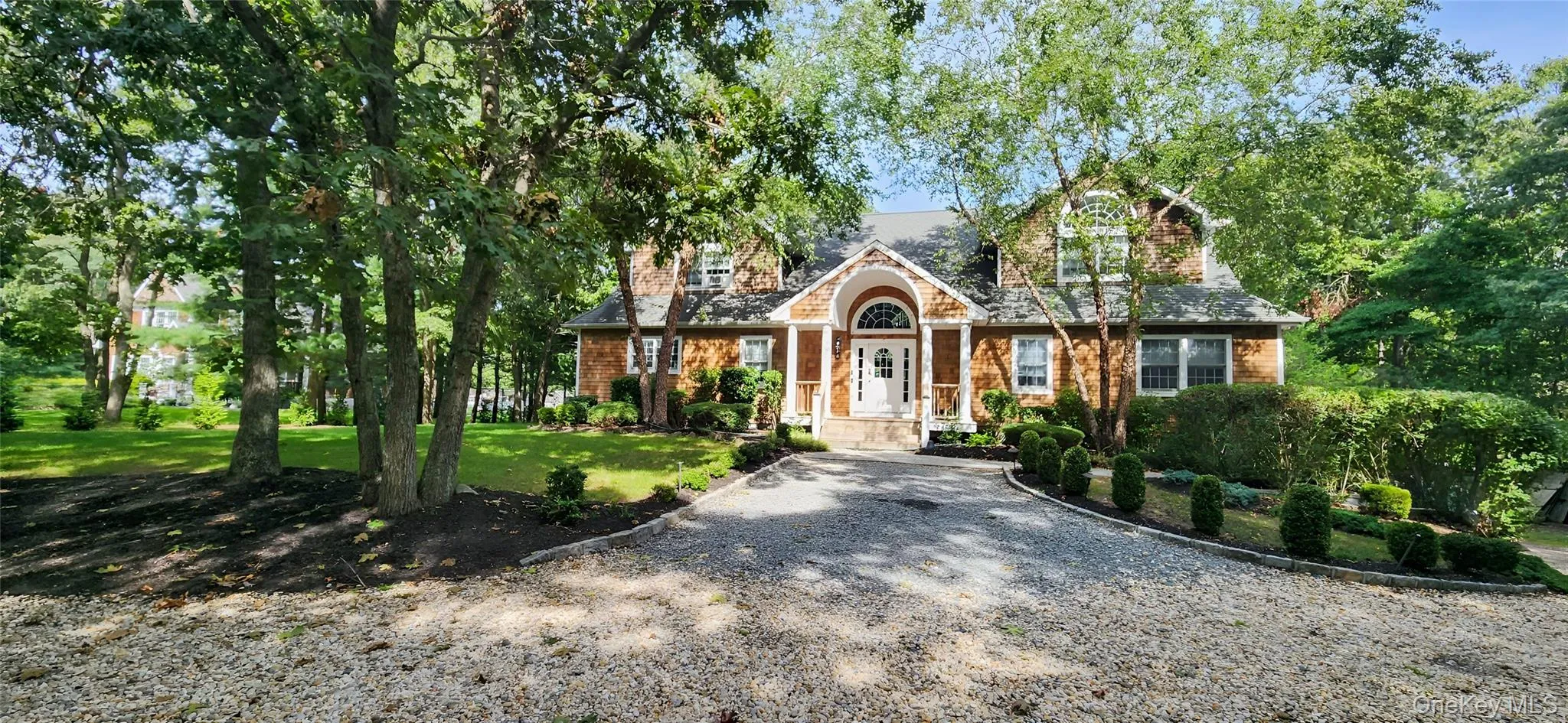 5 Emily Court, Southampton, NY, 5 Bedrooms Bedrooms, 8 Rooms Rooms,3 BathroomsBathrooms,Residential,For Rent,Emily,0,1051417 5 Emily Court, Southampton, NY, 5 Bedrooms Bedrooms, 8 Rooms Rooms,3 BathroomsBathrooms,Residential,For Rent,Emily,0,1051417