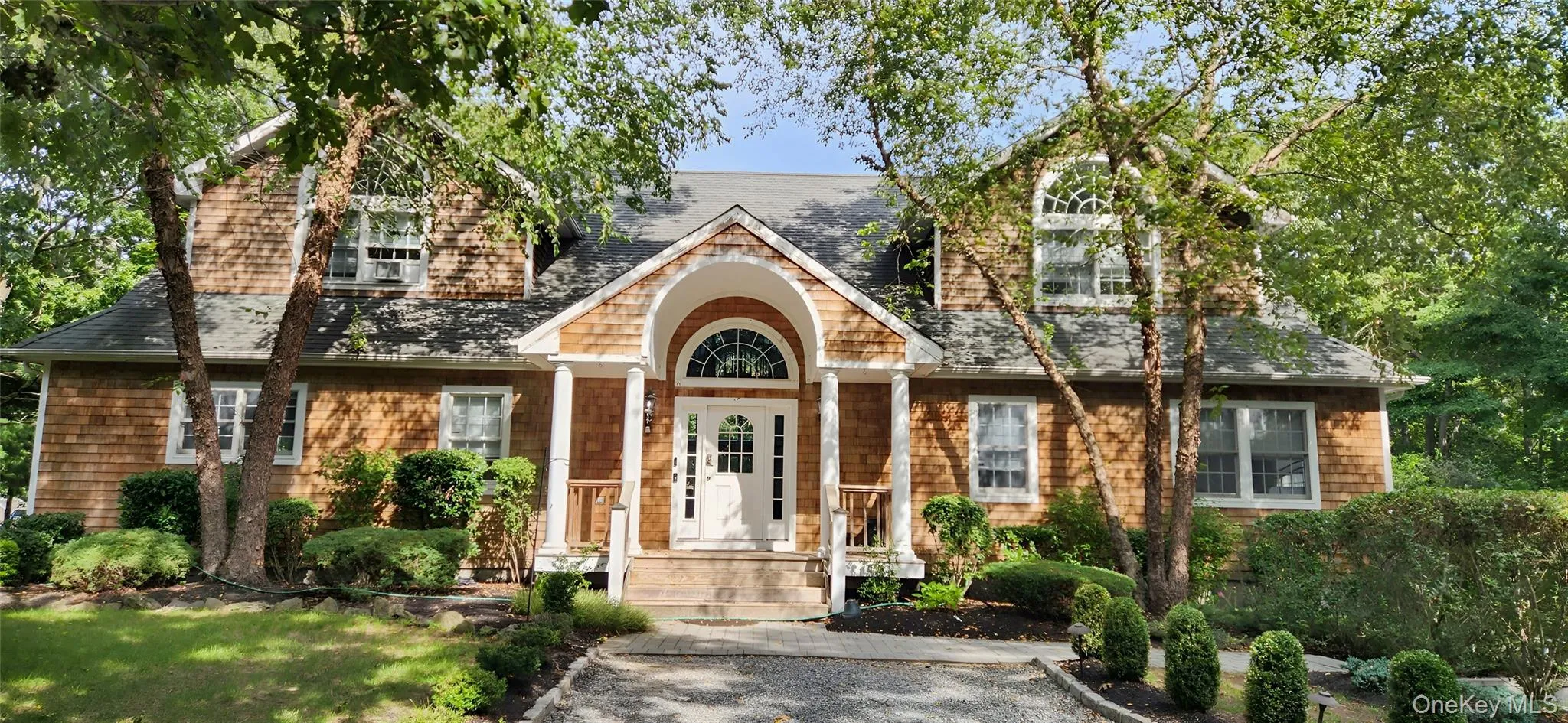 5 Emily Court, Southampton, NY, 5 Bedrooms Bedrooms, 8 Rooms Rooms,3 BathroomsBathrooms,Residential,For Rent,Emily,0,1051417 5 Emily Court, Southampton, NY, 5 Bedrooms Bedrooms, 8 Rooms Rooms,3 BathroomsBathrooms,Residential,For Rent,Emily,0,1051417