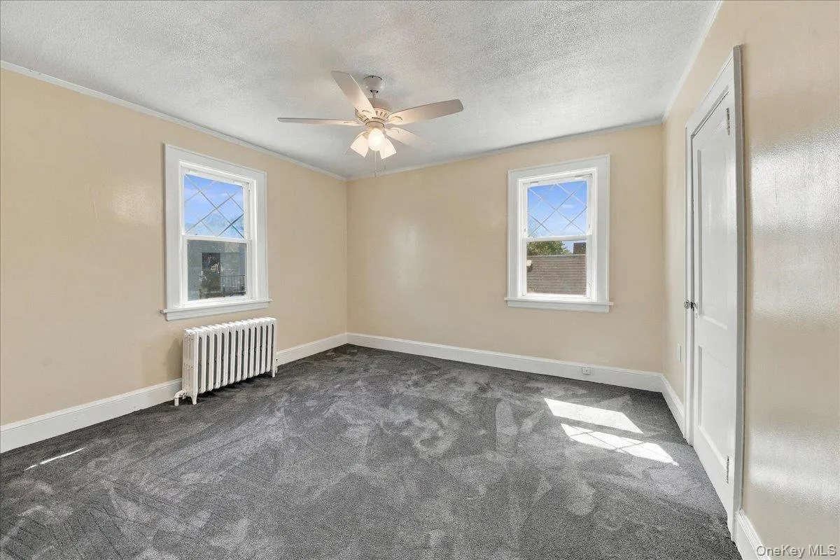 448 Fourth Avenue, Pelham, NY, 3 Bedrooms Bedrooms, 5 Rooms Rooms,1 BathroomBathrooms,Residential Lease,For Rent,Fourth Avenue,0,1051418 448 Fourth Avenue, Pelham, NY, 3 Bedrooms Bedrooms, 5 Rooms Rooms,1 BathroomBathrooms,Residential Lease,For Rent,Fourth Avenue,0,1051418