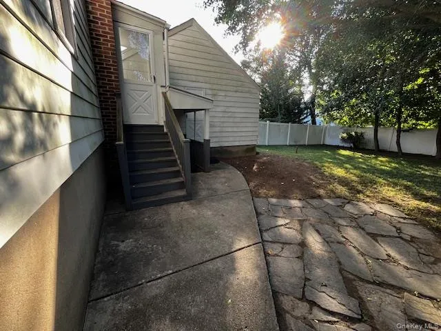 21 Northview Terrace, Yonkers, NY, 2 Bedrooms Bedrooms, 7 Rooms Rooms,1 BathroomBathrooms,Residential Lease,For Rent,Northview,0,1051424 21 Northview Terrace, Yonkers, NY, 2 Bedrooms Bedrooms, 7 Rooms Rooms,1 BathroomBathrooms,Residential Lease,For Rent,Northview,0,1051424