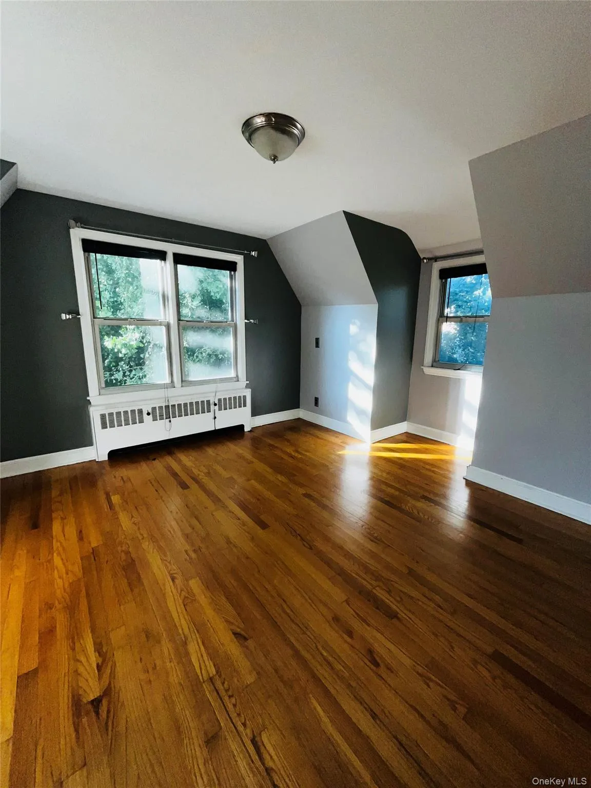 Bedroom 1 with 2 closest Bedroom 1 with 2 closest
