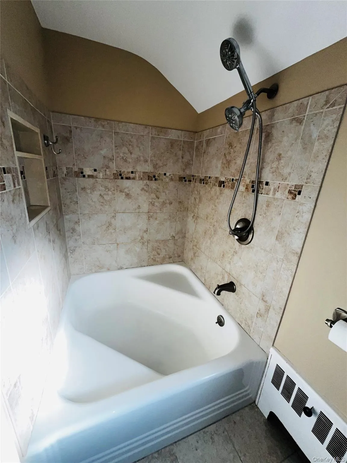 21 Northview Terrace, Yonkers, NY, 2 Bedrooms Bedrooms, 7 Rooms Rooms,1 BathroomBathrooms,Residential Lease,For Rent,Northview,0,1051424 21 Northview Terrace, Yonkers, NY, 2 Bedrooms Bedrooms, 7 Rooms Rooms,1 BathroomBathrooms,Residential Lease,For Rent,Northview,0,1051424