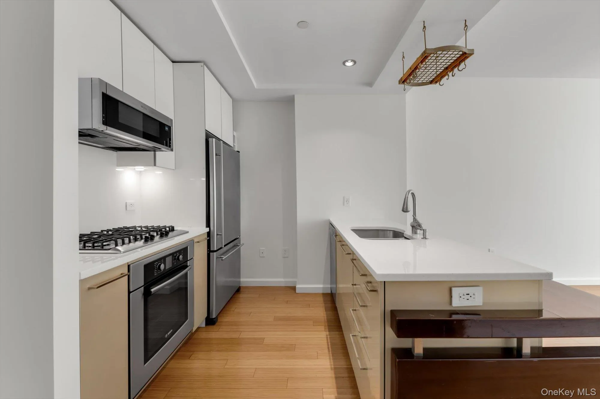 24-15 Queens Plaza N, New York, NY, 1 Bedroom Bedrooms, 4 Rooms Rooms,1 BathroomBathrooms,Residential Lease,For Rent,Queens Plaza N,0,1051430 24-15 Queens Plaza N, New York, NY, 1 Bedroom Bedrooms, 4 Rooms Rooms,1 BathroomBathrooms,Residential Lease,For Rent,Queens Plaza N,0,1051430