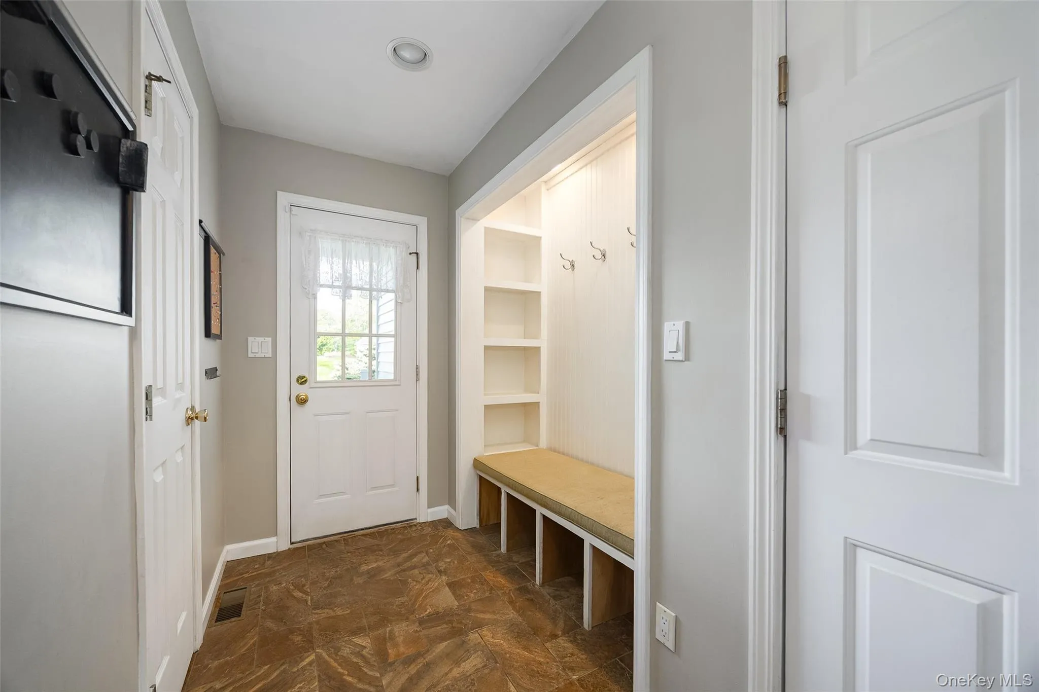 76 Rockledge Drive, La Grange, NY, 4 Bedrooms Bedrooms, 10 Rooms Rooms,2 BathroomsBathrooms,Residential,For Rent,Rockledge,0,1051434 76 Rockledge Drive, La Grange, NY, 4 Bedrooms Bedrooms, 10 Rooms Rooms,2 BathroomsBathrooms,Residential,For Rent,Rockledge,0,1051434