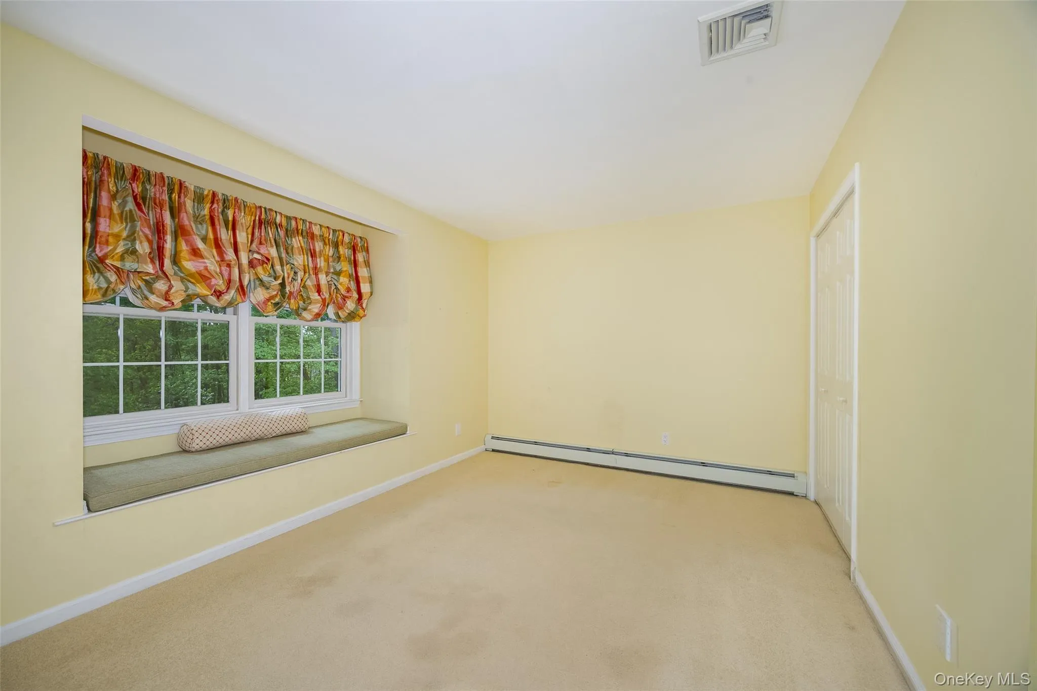 76 Rockledge Drive, La Grange, NY, 4 Bedrooms Bedrooms, 10 Rooms Rooms,2 BathroomsBathrooms,Residential,For Rent,Rockledge,0,1051434 76 Rockledge Drive, La Grange, NY, 4 Bedrooms Bedrooms, 10 Rooms Rooms,2 BathroomsBathrooms,Residential,For Rent,Rockledge,0,1051434