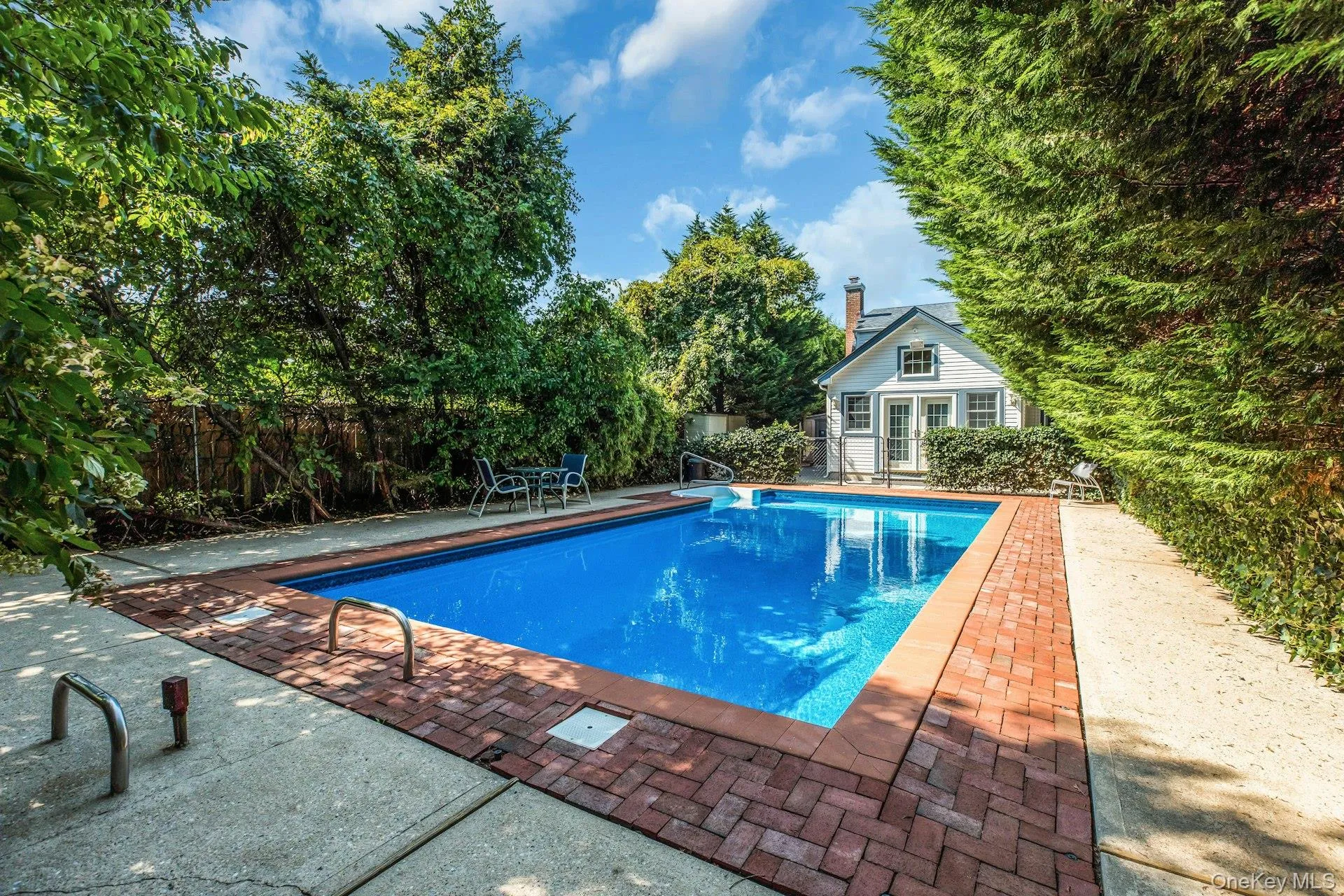 64 Amy Drive, Islip, NY, 5 Bedrooms Bedrooms, 9 Rooms Rooms,2 BathroomsBathrooms,Residential,For Rent,Amy,0,1051436 64 Amy Drive, Islip, NY, 5 Bedrooms Bedrooms, 9 Rooms Rooms,2 BathroomsBathrooms,Residential,For Rent,Amy,0,1051436