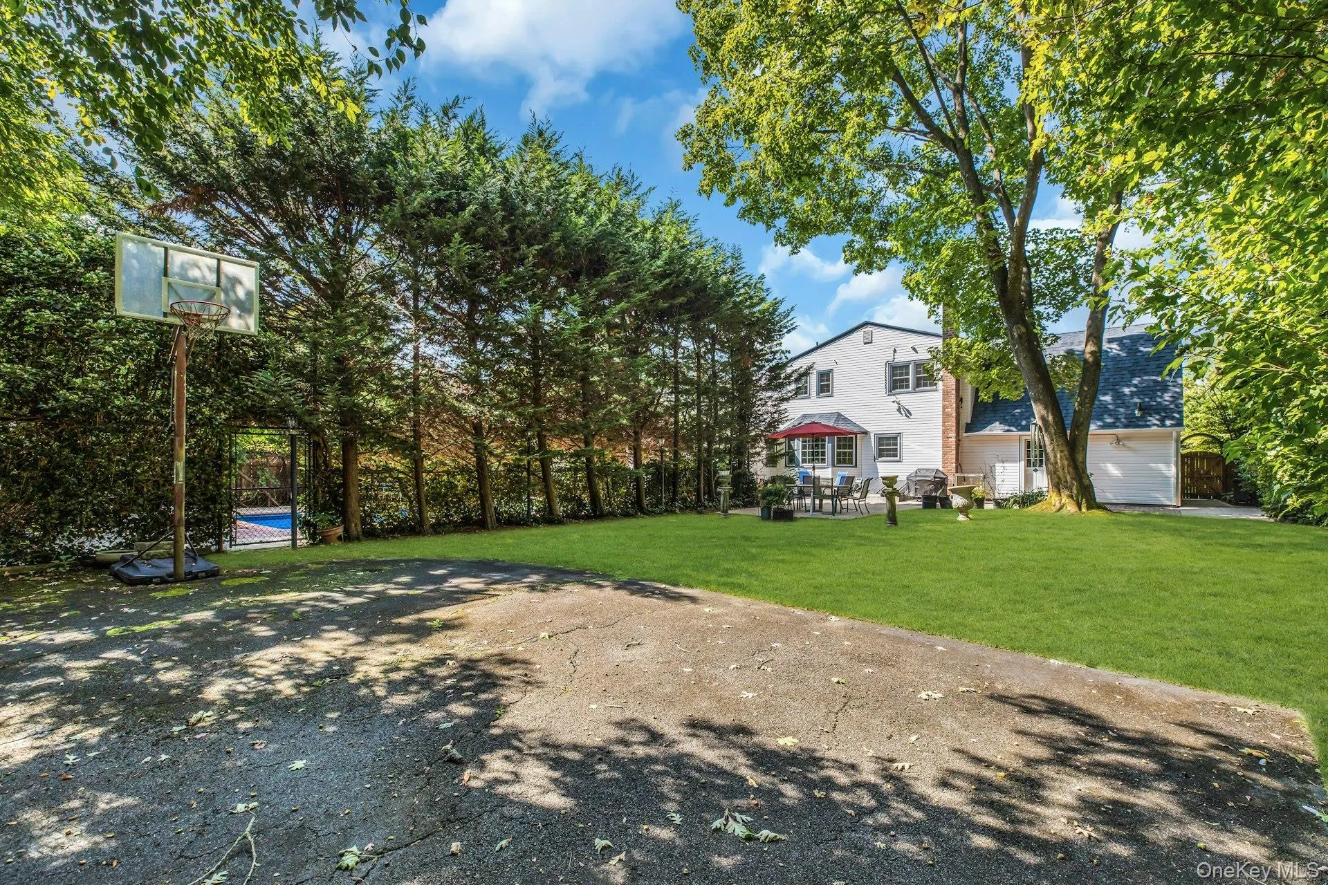 64 Amy Drive, Islip, NY, 5 Bedrooms Bedrooms, 9 Rooms Rooms,2 BathroomsBathrooms,Residential,For Rent,Amy,0,1051436 64 Amy Drive, Islip, NY, 5 Bedrooms Bedrooms, 9 Rooms Rooms,2 BathroomsBathrooms,Residential,For Rent,Amy,0,1051436
