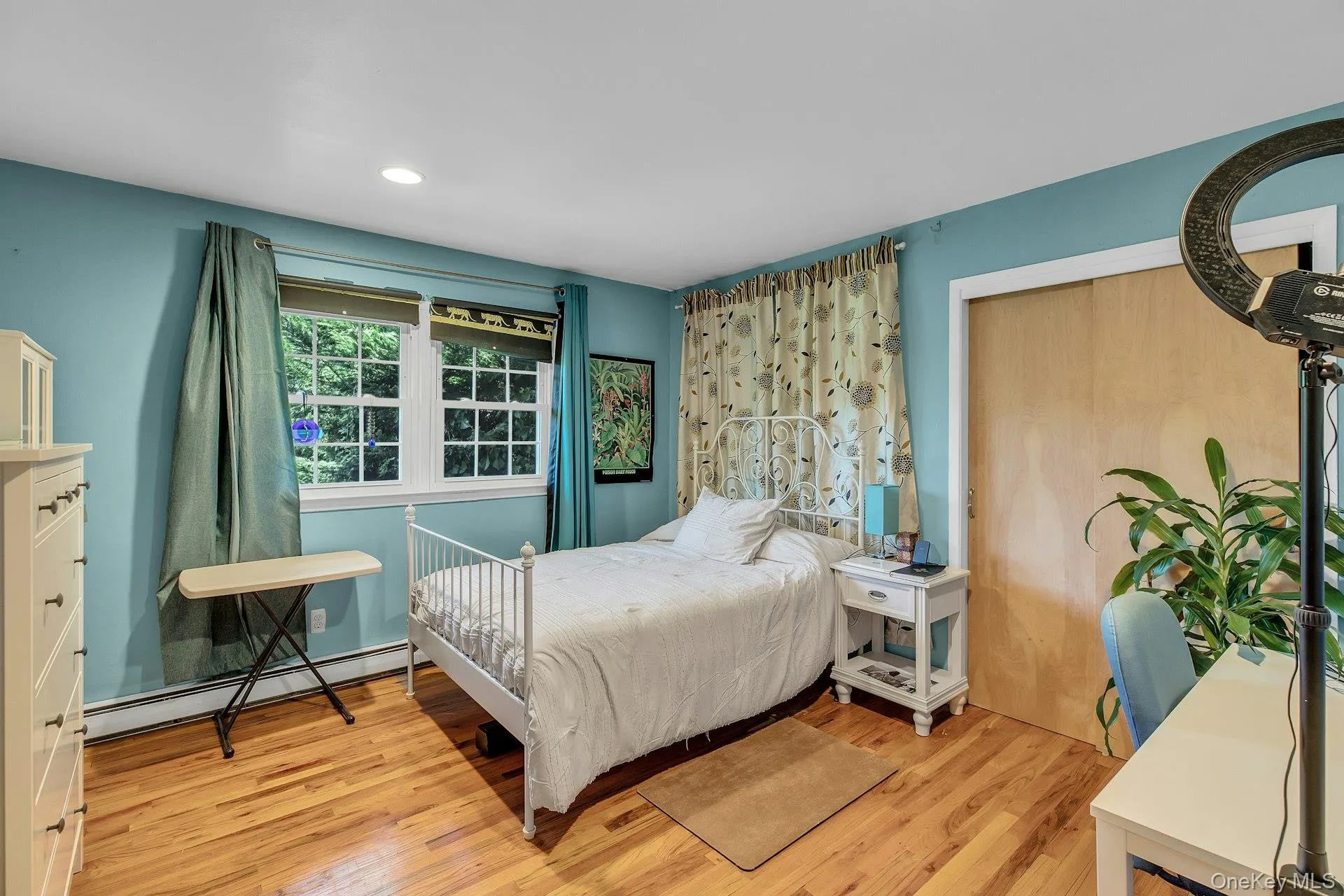 64 Amy Drive, Islip, NY, 5 Bedrooms Bedrooms, 9 Rooms Rooms,2 BathroomsBathrooms,Residential,For Rent,Amy,0,1051436 64 Amy Drive, Islip, NY, 5 Bedrooms Bedrooms, 9 Rooms Rooms,2 BathroomsBathrooms,Residential,For Rent,Amy,0,1051436