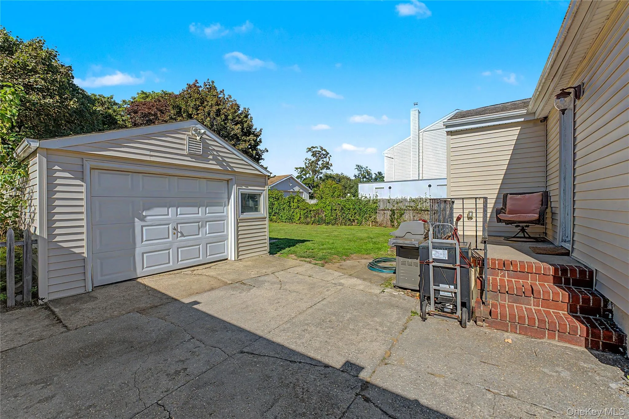 410 10th Street, West Babylon, NY, 2 Bedrooms Bedrooms, 5 Rooms Rooms,1 BathroomBathrooms,Residential,For Rent,10th,0,1051439 410 10th Street, West Babylon, NY, 2 Bedrooms Bedrooms, 5 Rooms Rooms,1 BathroomBathrooms,Residential,For Rent,10th,0,1051439