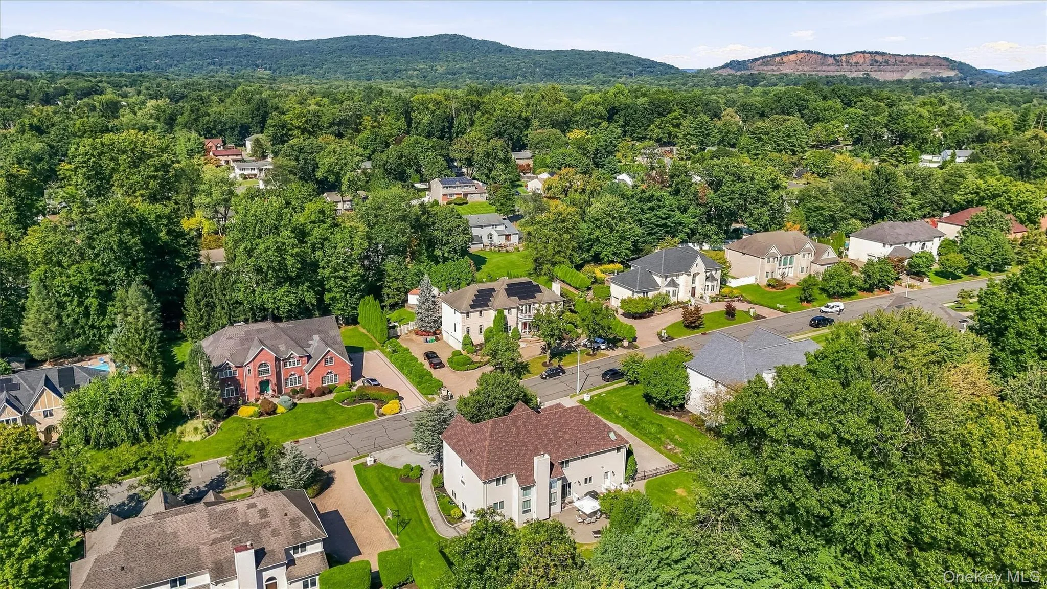 18 King Arthur Court, Clarkstown, NY, 6 Bedrooms Bedrooms, 19 Rooms Rooms,5 BathroomsBathrooms,Residential,For Rent,King Arthur,0,1051444 18 King Arthur Court, Clarkstown, NY, 6 Bedrooms Bedrooms, 19 Rooms Rooms,5 BathroomsBathrooms,Residential,For Rent,King Arthur,0,1051444