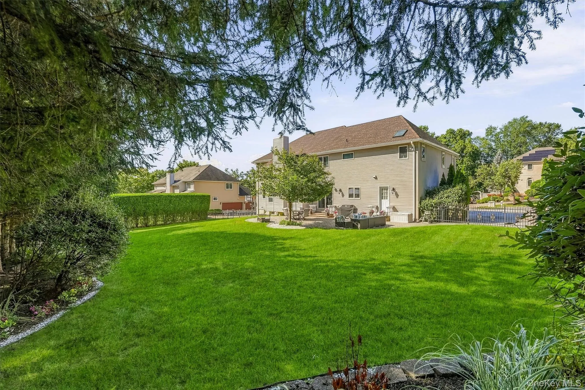 18 King Arthur Court, Clarkstown, NY, 6 Bedrooms Bedrooms, 19 Rooms Rooms,5 BathroomsBathrooms,Residential,For Rent,King Arthur,0,1051444 18 King Arthur Court, Clarkstown, NY, 6 Bedrooms Bedrooms, 19 Rooms Rooms,5 BathroomsBathrooms,Residential,For Rent,King Arthur,0,1051444