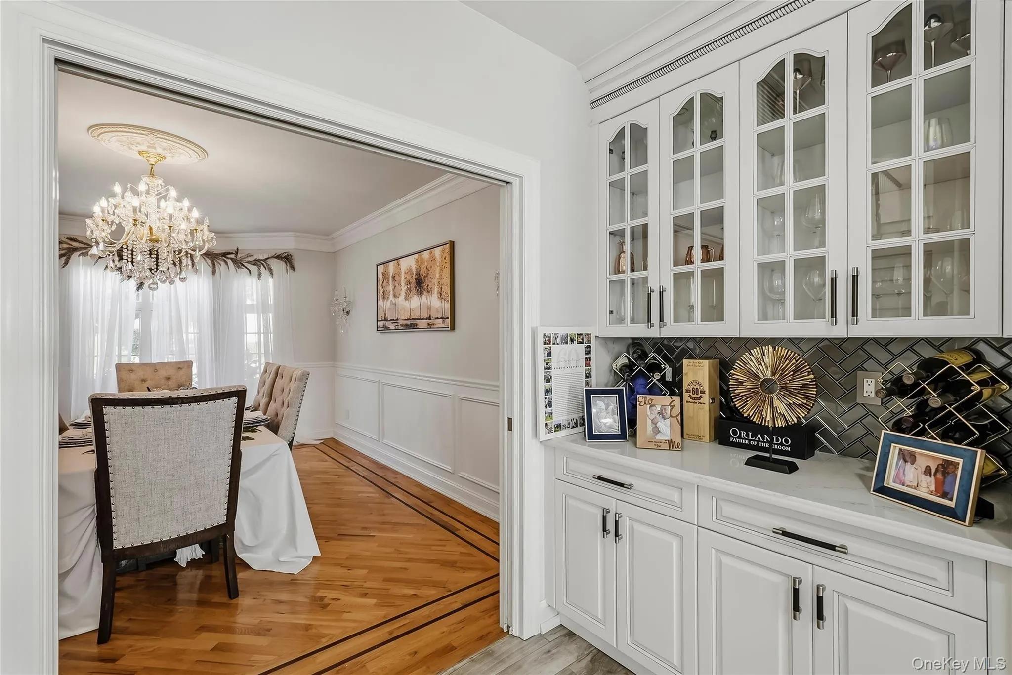 18 King Arthur Court, Clarkstown, NY, 6 Bedrooms Bedrooms, 19 Rooms Rooms,5 BathroomsBathrooms,Residential,For Rent,King Arthur,0,1051444 18 King Arthur Court, Clarkstown, NY, 6 Bedrooms Bedrooms, 19 Rooms Rooms,5 BathroomsBathrooms,Residential,For Rent,King Arthur,0,1051444