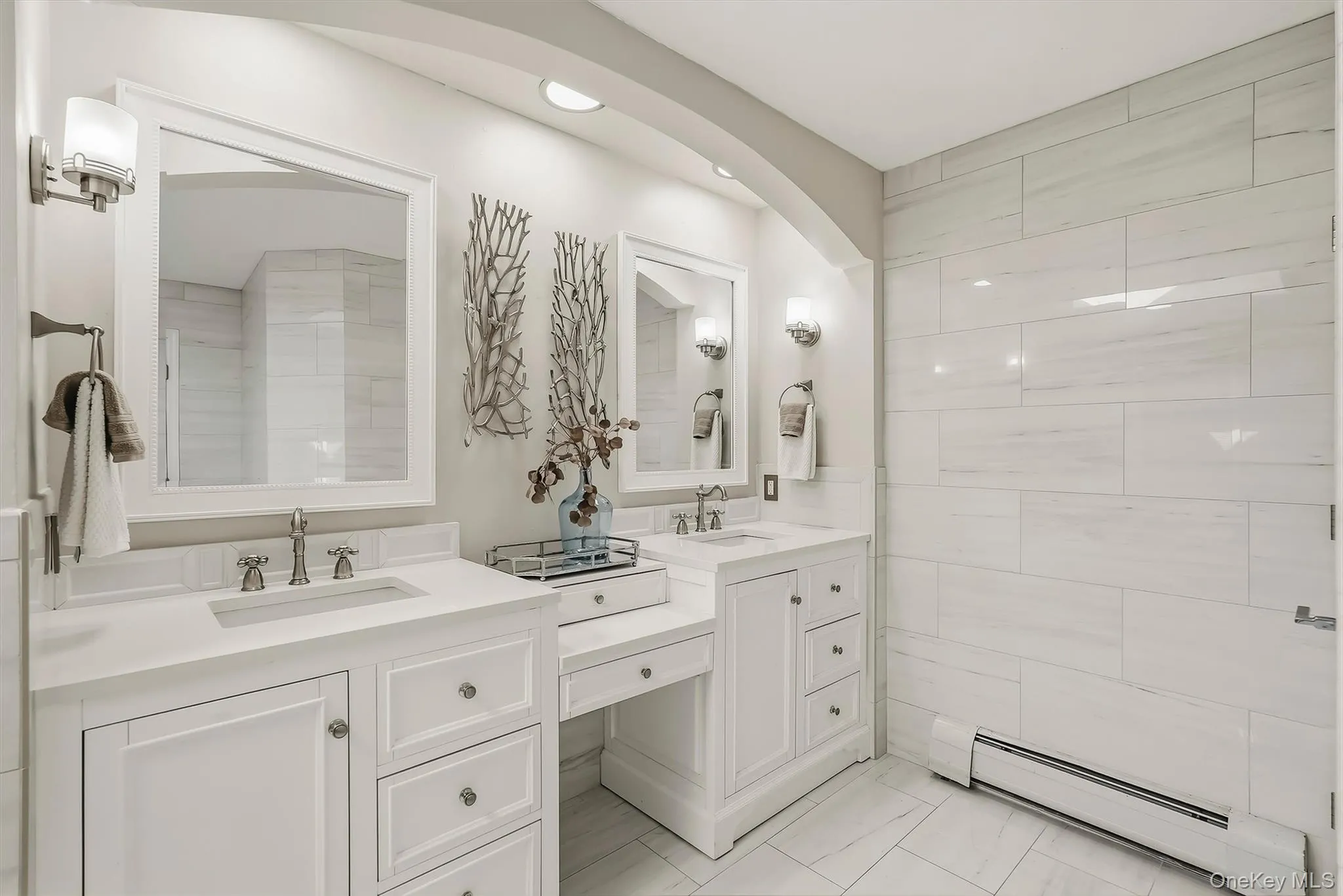 18 King Arthur Court, Clarkstown, NY, 6 Bedrooms Bedrooms, 19 Rooms Rooms,5 BathroomsBathrooms,Residential,For Rent,King Arthur,0,1051444 18 King Arthur Court, Clarkstown, NY, 6 Bedrooms Bedrooms, 19 Rooms Rooms,5 BathroomsBathrooms,Residential,For Rent,King Arthur,0,1051444