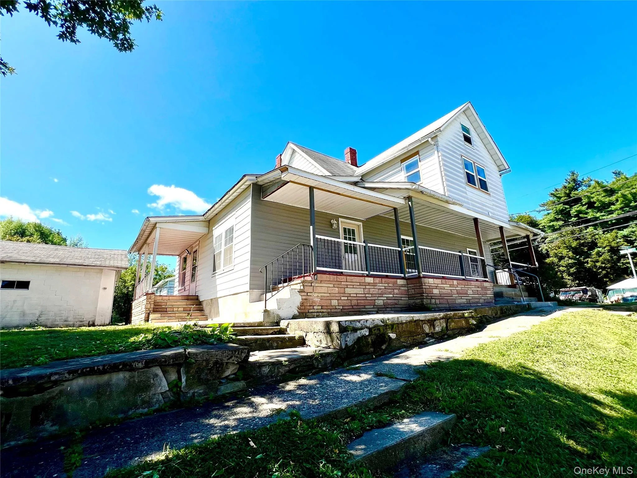 20 Broome Street, Port Jervis, NY, 3 Bedrooms Bedrooms, 7 Rooms Rooms,1 BathroomBathrooms,Residential Lease,For Rent,Broome,0,1051445 20 Broome Street, Port Jervis, NY, 3 Bedrooms Bedrooms, 7 Rooms Rooms,1 BathroomBathrooms,Residential Lease,For Rent,Broome,0,1051445