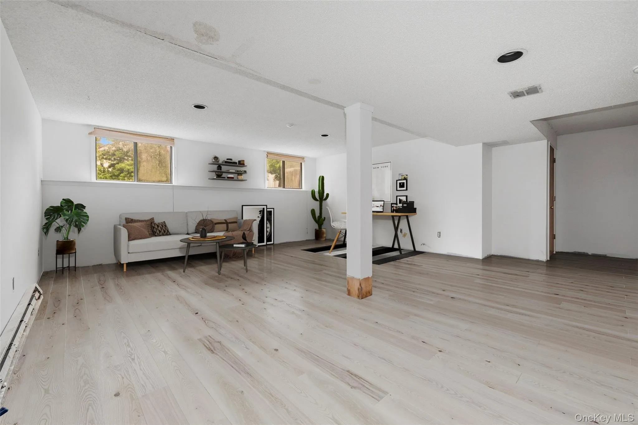 6 Ryan Court, Clarkstown, NY, 2 Bedrooms Bedrooms, 6 Rooms Rooms,2 BathroomsBathrooms,Residential,For Rent,Ryan,0,1051447 6 Ryan Court, Clarkstown, NY, 2 Bedrooms Bedrooms, 6 Rooms Rooms,2 BathroomsBathrooms,Residential,For Rent,Ryan,0,1051447