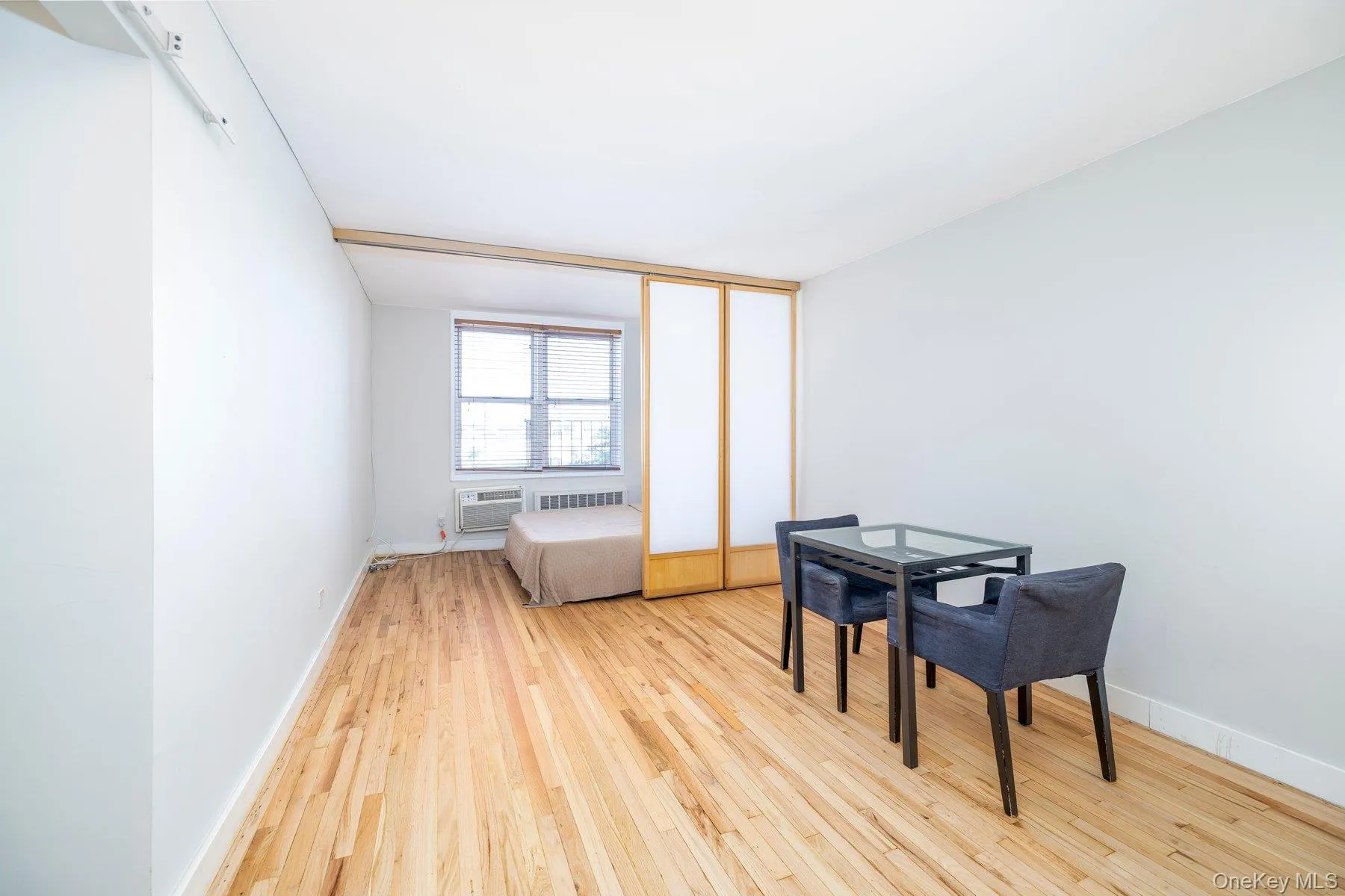 4601 39th Avenue, New York, NY, 2 Rooms Rooms,1 BathroomBathrooms,Residential,For Rent,39th,0,1051450 4601 39th Avenue, New York, NY, 2 Rooms Rooms,1 BathroomBathrooms,Residential,For Rent,39th,0,1051450