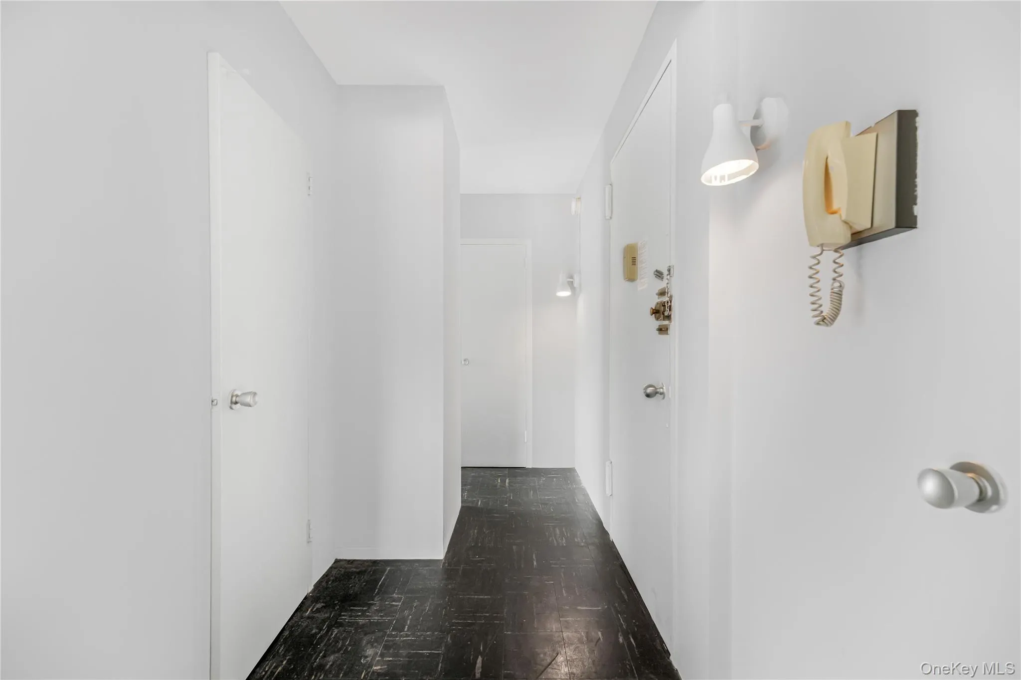 80 La Salle Street, New York, NY, 1 Bedroom Bedrooms, 4 Rooms Rooms,1 BathroomBathrooms,Residential,For Rent,La Salle,0,1051453 80 La Salle Street, New York, NY, 1 Bedroom Bedrooms, 4 Rooms Rooms,1 BathroomBathrooms,Residential,For Rent,La Salle,0,1051453