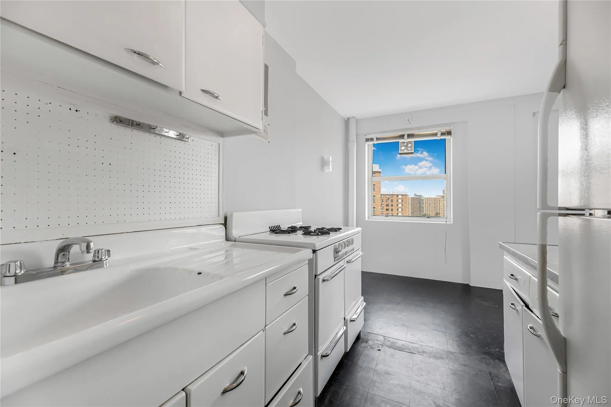 80 La Salle Street, New York, NY, 1 Bedroom Bedrooms, 4 Rooms Rooms,1 BathroomBathrooms,Residential,For Rent,La Salle,0,1051453 80 La Salle Street, New York, NY, 1 Bedroom Bedrooms, 4 Rooms Rooms,1 BathroomBathrooms,Residential,For Rent,La Salle,0,1051453