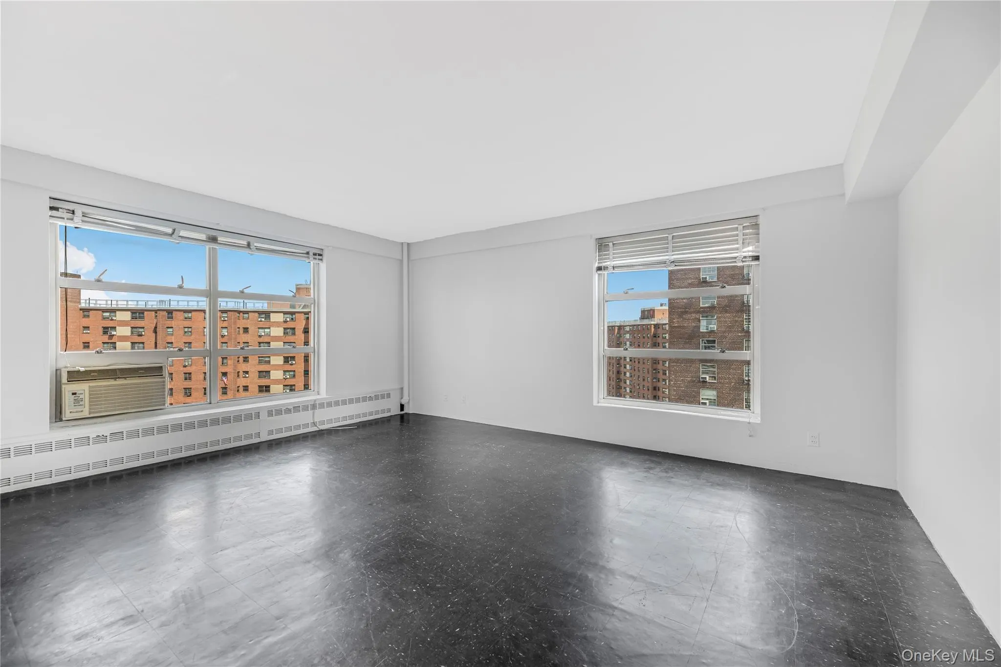 80 La Salle Street, New York, NY, 1 Bedroom Bedrooms, 4 Rooms Rooms,1 BathroomBathrooms,Residential,For Rent,La Salle,0,1051453 80 La Salle Street, New York, NY, 1 Bedroom Bedrooms, 4 Rooms Rooms,1 BathroomBathrooms,Residential,For Rent,La Salle,0,1051453