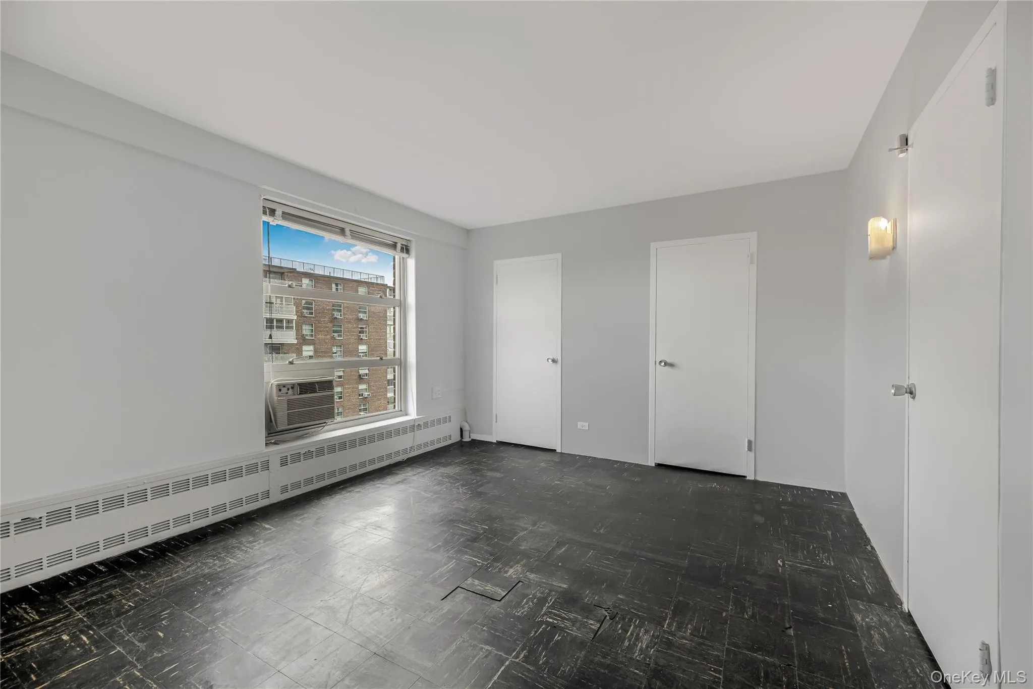 80 La Salle Street, New York, NY, 1 Bedroom Bedrooms, 4 Rooms Rooms,1 BathroomBathrooms,Residential,For Rent,La Salle,0,1051453 80 La Salle Street, New York, NY, 1 Bedroom Bedrooms, 4 Rooms Rooms,1 BathroomBathrooms,Residential,For Rent,La Salle,0,1051453