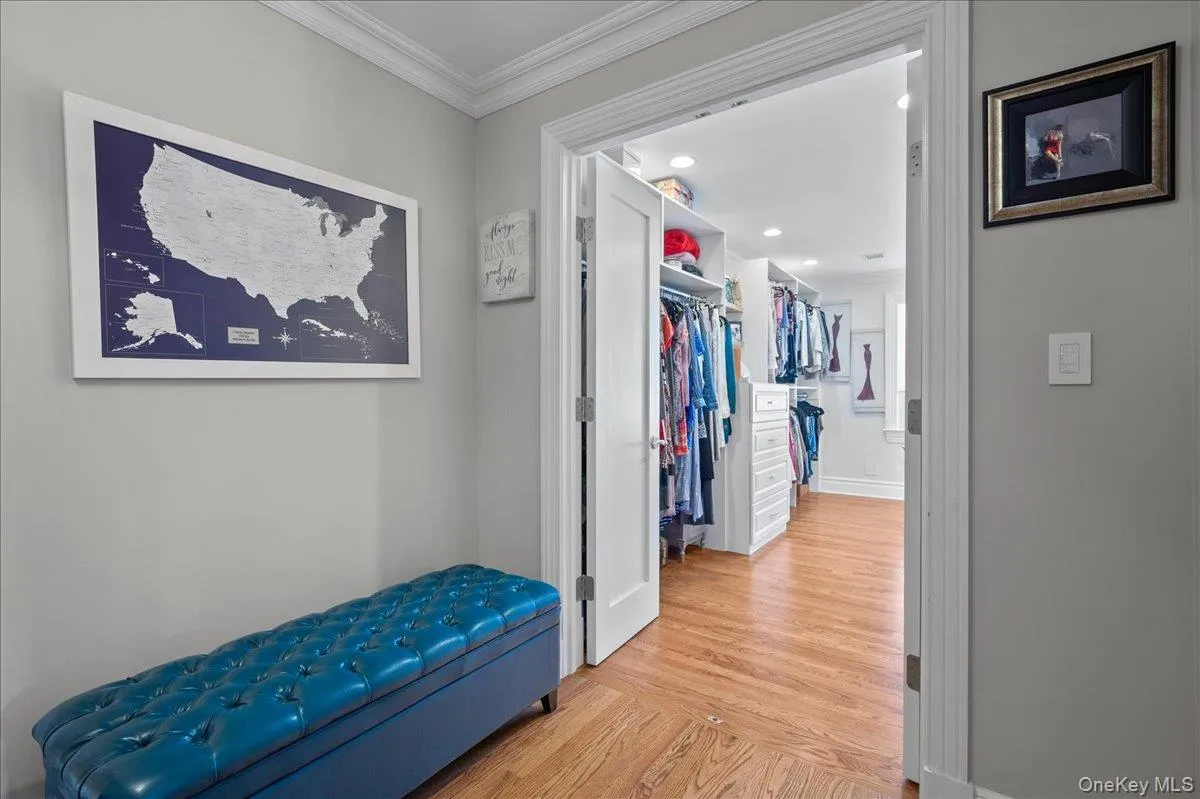 299 Stratton Road, New Rochelle, NY, 4 Bedrooms Bedrooms, 9 Rooms Rooms,3 BathroomsBathrooms,Residential,For Rent,Stratton,0,1051455 299 Stratton Road, New Rochelle, NY, 4 Bedrooms Bedrooms, 9 Rooms Rooms,3 BathroomsBathrooms,Residential,For Rent,Stratton,0,1051455