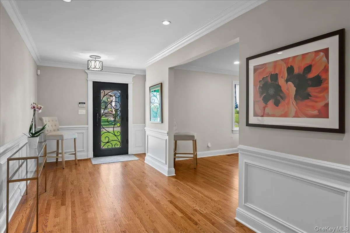 299 Stratton Road, New Rochelle, NY, 4 Bedrooms Bedrooms, 9 Rooms Rooms,3 BathroomsBathrooms,Residential,For Rent,Stratton,0,1051455 299 Stratton Road, New Rochelle, NY, 4 Bedrooms Bedrooms, 9 Rooms Rooms,3 BathroomsBathrooms,Residential,For Rent,Stratton,0,1051455