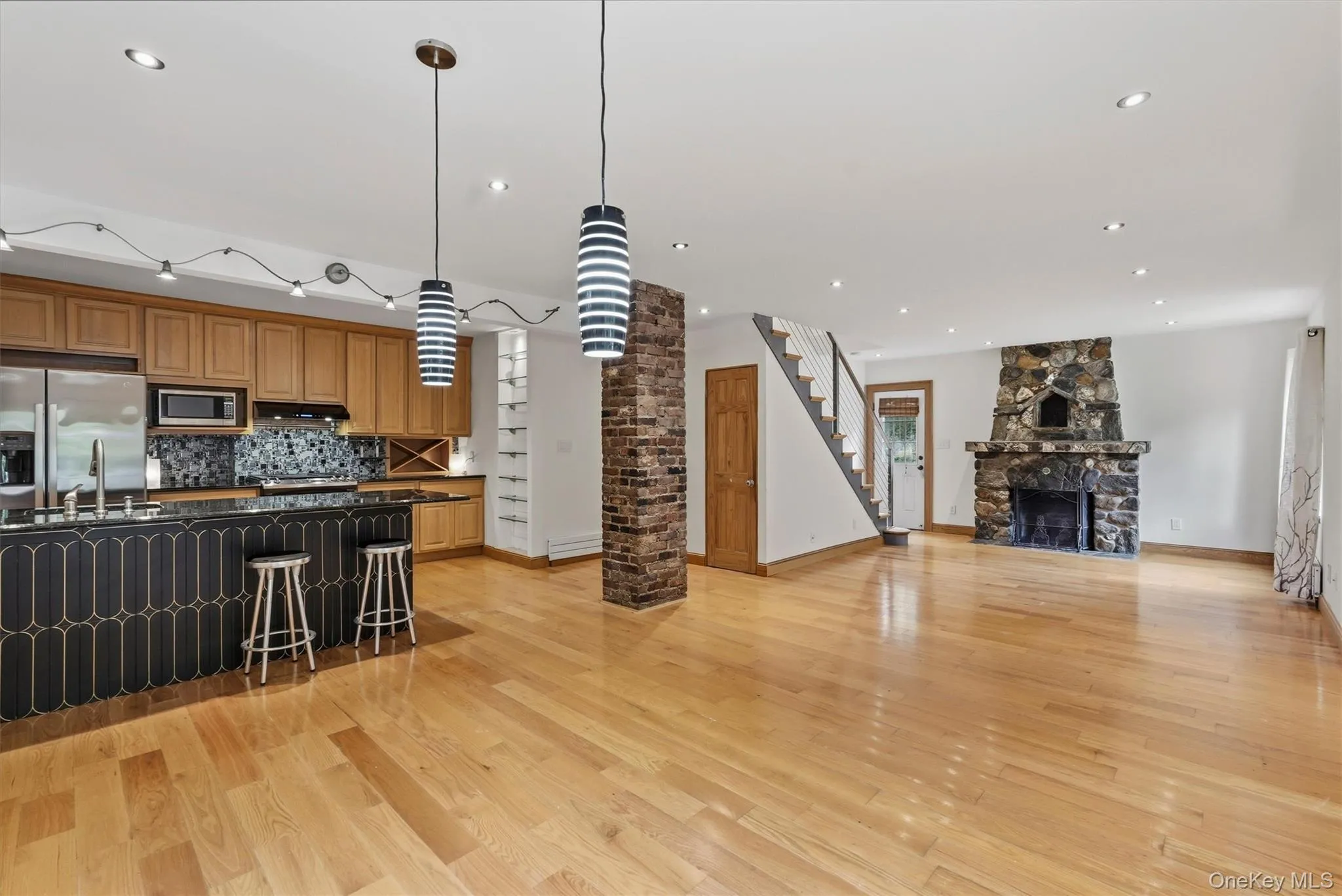 172 Grand Street, Cortlandt, NY, 2 Bedrooms Bedrooms, 6 Rooms Rooms,2 BathroomsBathrooms,Residential Lease,For Rent,Grand,0,1051469 172 Grand Street, Cortlandt, NY, 2 Bedrooms Bedrooms, 6 Rooms Rooms,2 BathroomsBathrooms,Residential Lease,For Rent,Grand,0,1051469