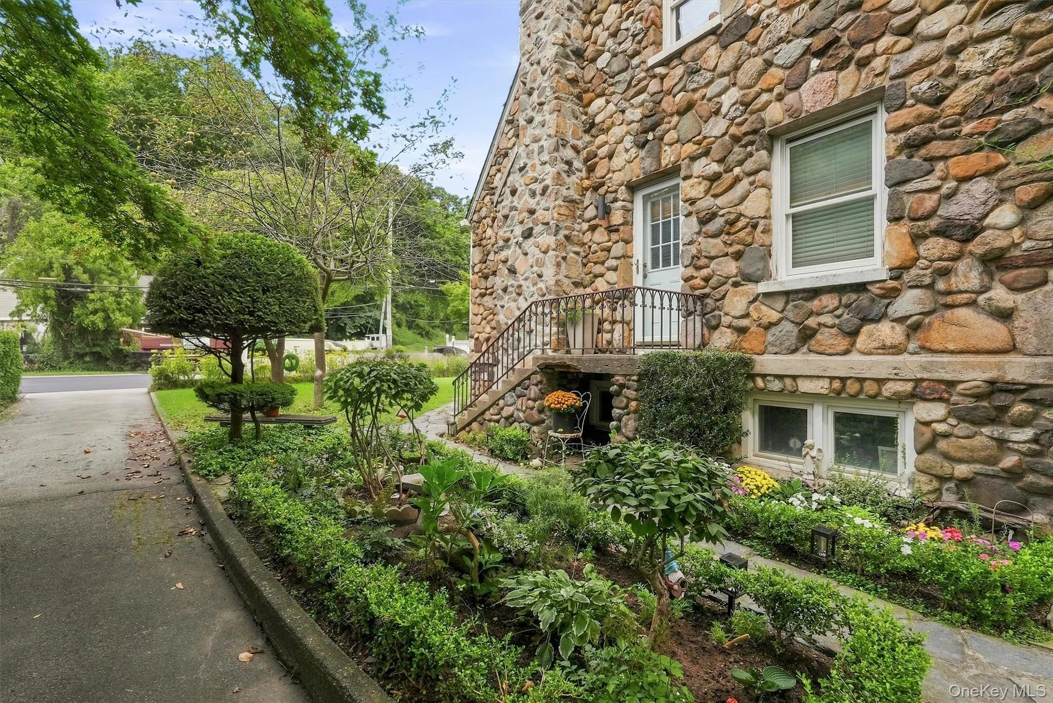 172 Grand Street, Cortlandt, NY, 2 Bedrooms Bedrooms, 6 Rooms Rooms,2 BathroomsBathrooms,Residential Lease,For Rent,Grand,0,1051469 172 Grand Street, Cortlandt, NY, 2 Bedrooms Bedrooms, 6 Rooms Rooms,2 BathroomsBathrooms,Residential Lease,For Rent,Grand,0,1051469