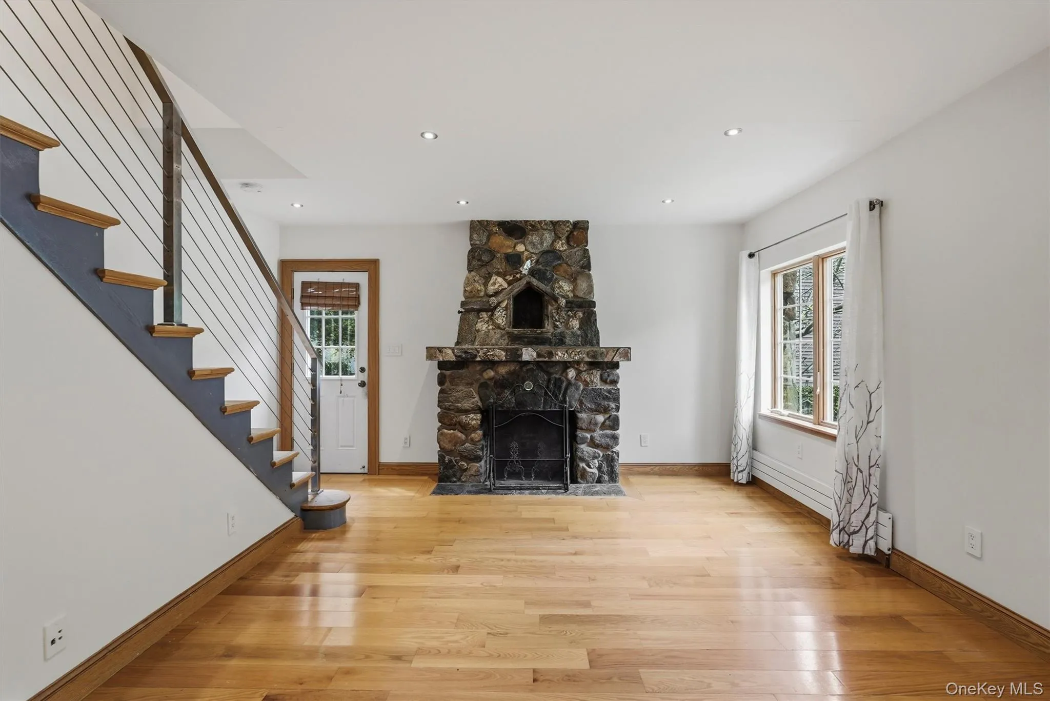 172 Grand Street, Cortlandt, NY, 2 Bedrooms Bedrooms, 6 Rooms Rooms,2 BathroomsBathrooms,Residential Lease,For Rent,Grand,0,1051469 172 Grand Street, Cortlandt, NY, 2 Bedrooms Bedrooms, 6 Rooms Rooms,2 BathroomsBathrooms,Residential Lease,For Rent,Grand,0,1051469
