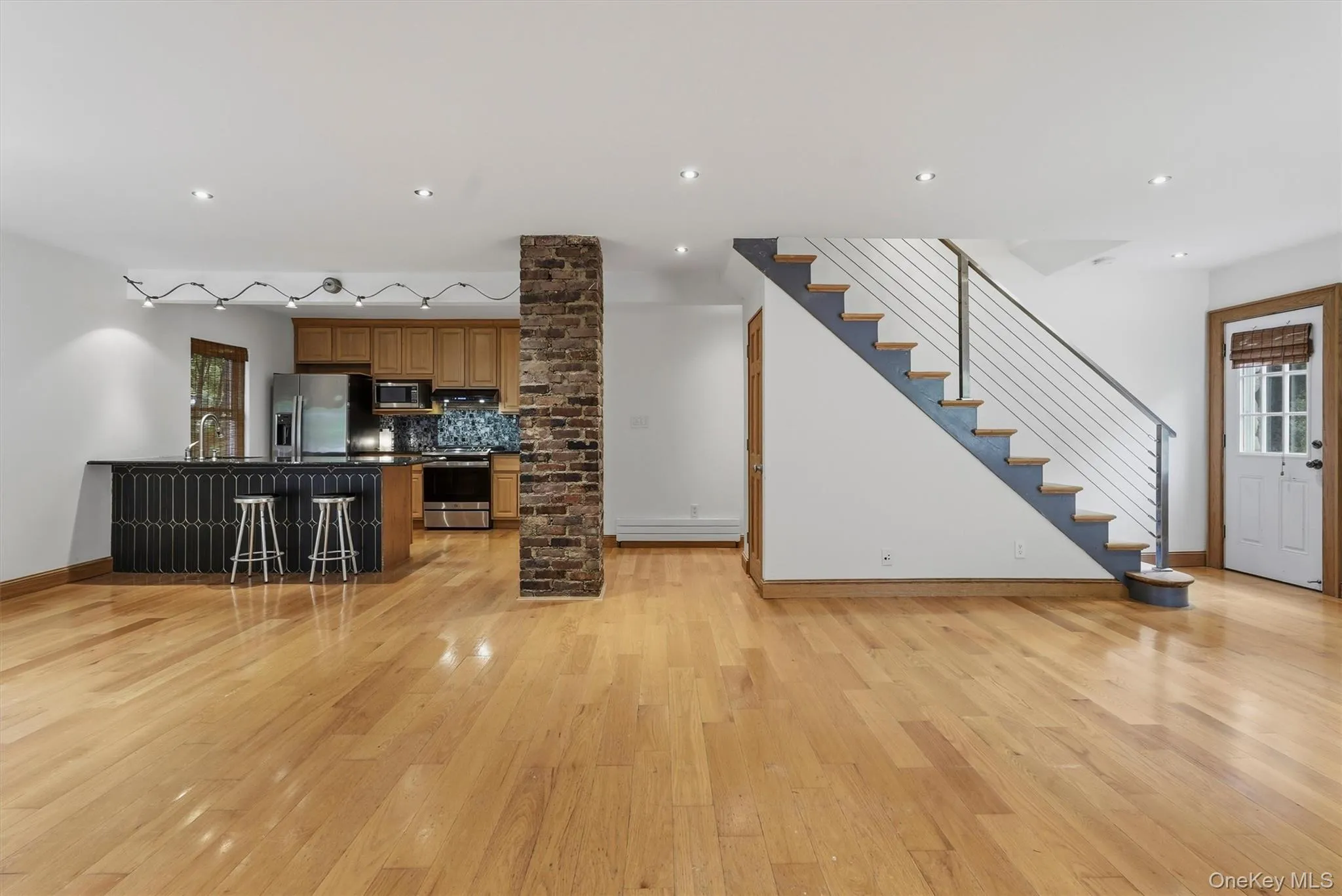172 Grand Street, Cortlandt, NY, 2 Bedrooms Bedrooms, 6 Rooms Rooms,2 BathroomsBathrooms,Residential Lease,For Rent,Grand,0,1051469 172 Grand Street, Cortlandt, NY, 2 Bedrooms Bedrooms, 6 Rooms Rooms,2 BathroomsBathrooms,Residential Lease,For Rent,Grand,0,1051469