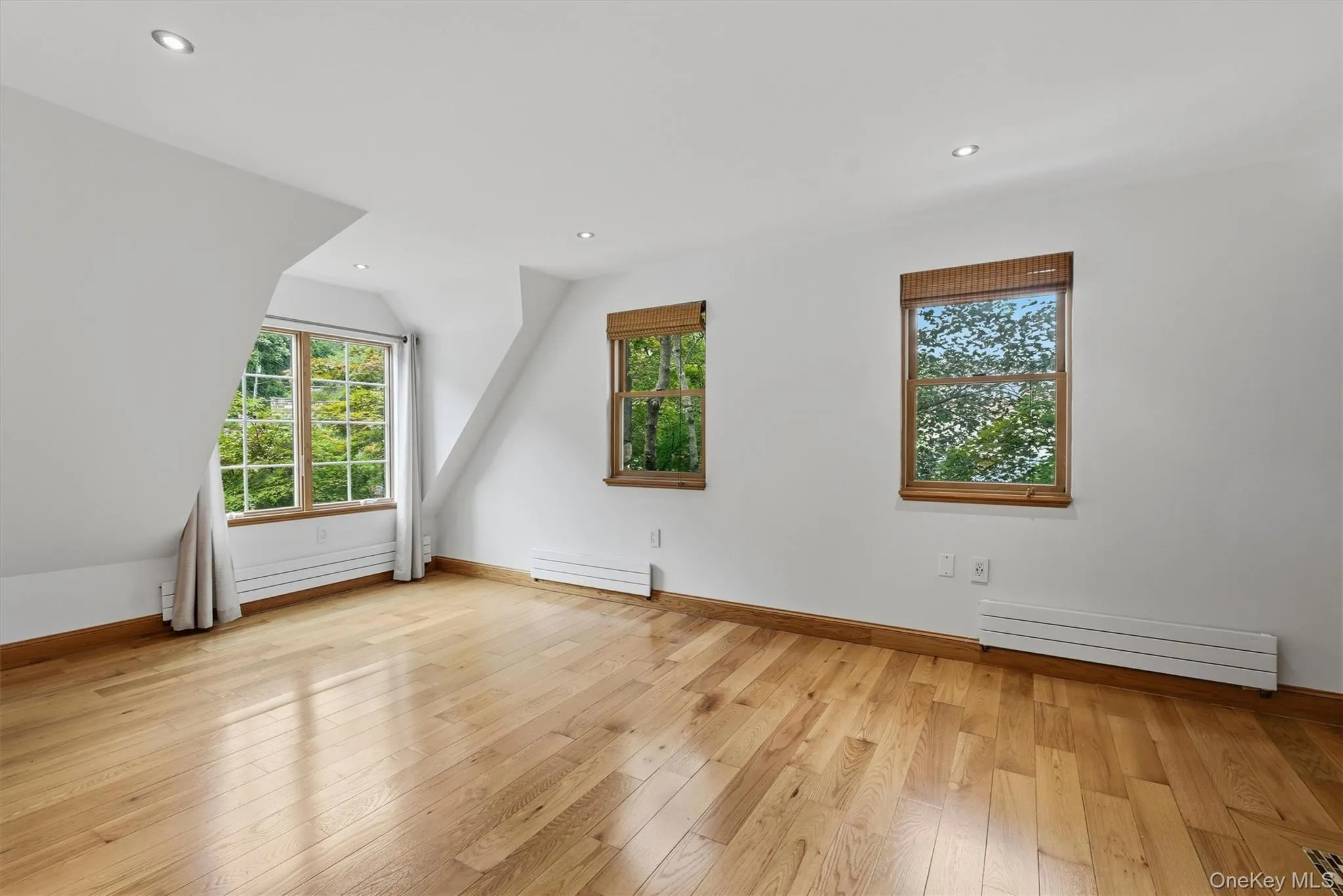 172 Grand Street, Cortlandt, NY, 2 Bedrooms Bedrooms, 6 Rooms Rooms,2 BathroomsBathrooms,Residential Lease,For Rent,Grand,0,1051469 172 Grand Street, Cortlandt, NY, 2 Bedrooms Bedrooms, 6 Rooms Rooms,2 BathroomsBathrooms,Residential Lease,For Rent,Grand,0,1051469