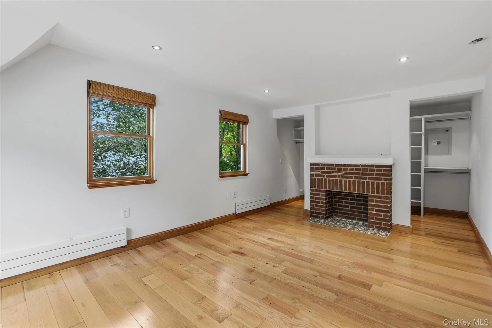 172 Grand Street, Cortlandt, NY, 2 Bedrooms Bedrooms, 6 Rooms Rooms,2 BathroomsBathrooms,Residential Lease,For Rent,Grand,0,1051469 172 Grand Street, Cortlandt, NY, 2 Bedrooms Bedrooms, 6 Rooms Rooms,2 BathroomsBathrooms,Residential Lease,For Rent,Grand,0,1051469