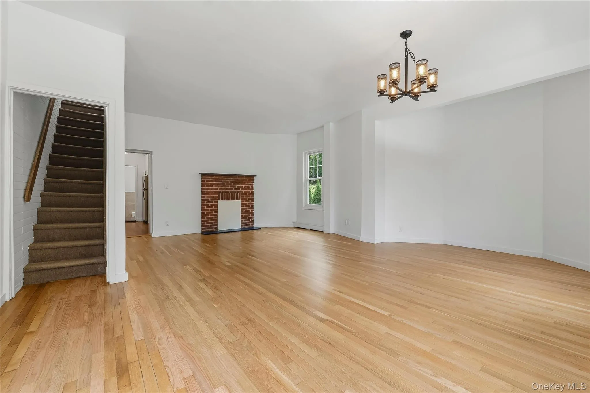 9 Desmond Avenue, Yonkers, NY, 4 Bedrooms Bedrooms, 10 Rooms Rooms,1 BathroomBathrooms,Residential,For Rent,Desmond,0,1051476 9 Desmond Avenue, Yonkers, NY, 4 Bedrooms Bedrooms, 10 Rooms Rooms,1 BathroomBathrooms,Residential,For Rent,Desmond,0,1051476