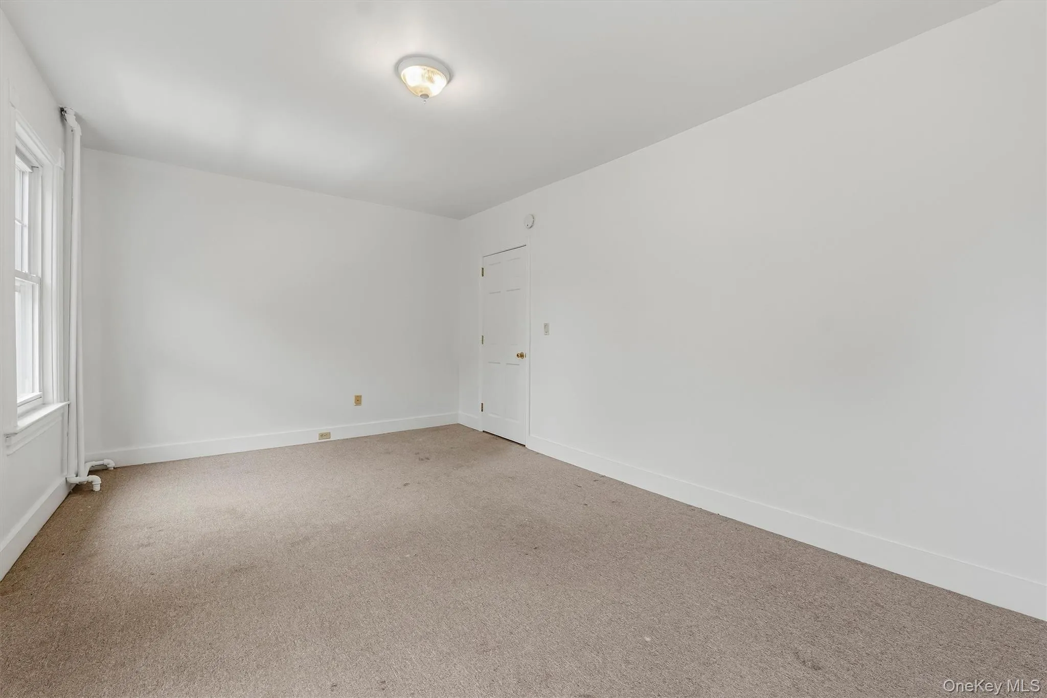 9 Desmond Avenue, Yonkers, NY, 4 Bedrooms Bedrooms, 10 Rooms Rooms,1 BathroomBathrooms,Residential,For Rent,Desmond,0,1051476 9 Desmond Avenue, Yonkers, NY, 4 Bedrooms Bedrooms, 10 Rooms Rooms,1 BathroomBathrooms,Residential,For Rent,Desmond,0,1051476