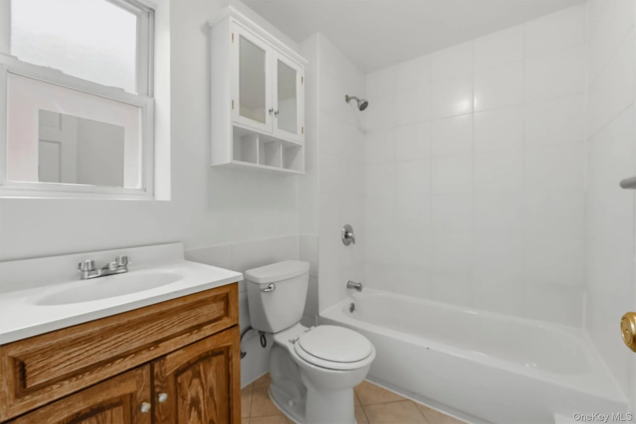 9 Desmond Avenue, Yonkers, NY, 4 Bedrooms Bedrooms, 10 Rooms Rooms,1 BathroomBathrooms,Residential,For Rent,Desmond,0,1051476 9 Desmond Avenue, Yonkers, NY, 4 Bedrooms Bedrooms, 10 Rooms Rooms,1 BathroomBathrooms,Residential,For Rent,Desmond,0,1051476