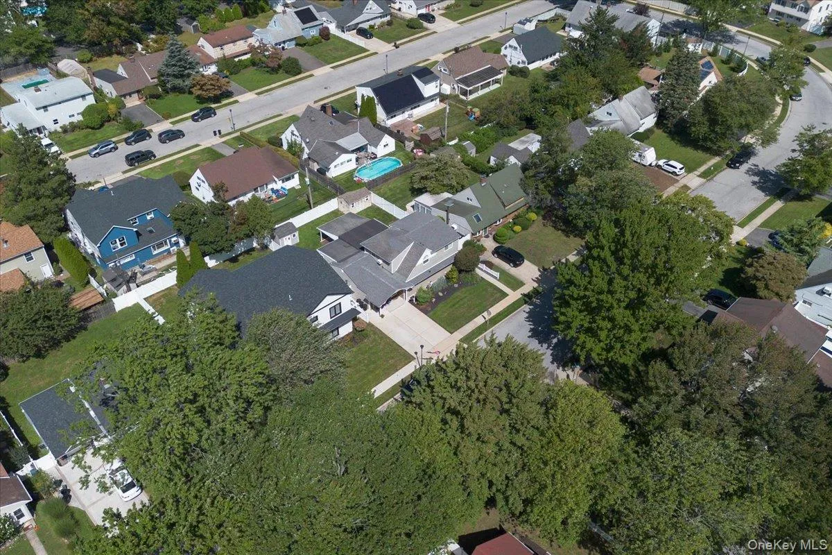 57 Elbow Lane, Hempstead, NY, 4 Bedrooms Bedrooms, 7 Rooms Rooms,2 BathroomsBathrooms,Residential,For Rent,Elbow,0,1051478 57 Elbow Lane, Hempstead, NY, 4 Bedrooms Bedrooms, 7 Rooms Rooms,2 BathroomsBathrooms,Residential,For Rent,Elbow,0,1051478