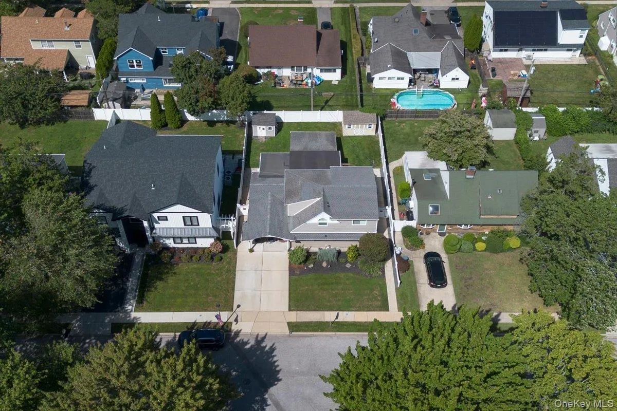 57 Elbow Lane, Hempstead, NY, 4 Bedrooms Bedrooms, 7 Rooms Rooms,2 BathroomsBathrooms,Residential,For Rent,Elbow,0,1051478 57 Elbow Lane, Hempstead, NY, 4 Bedrooms Bedrooms, 7 Rooms Rooms,2 BathroomsBathrooms,Residential,For Rent,Elbow,0,1051478
